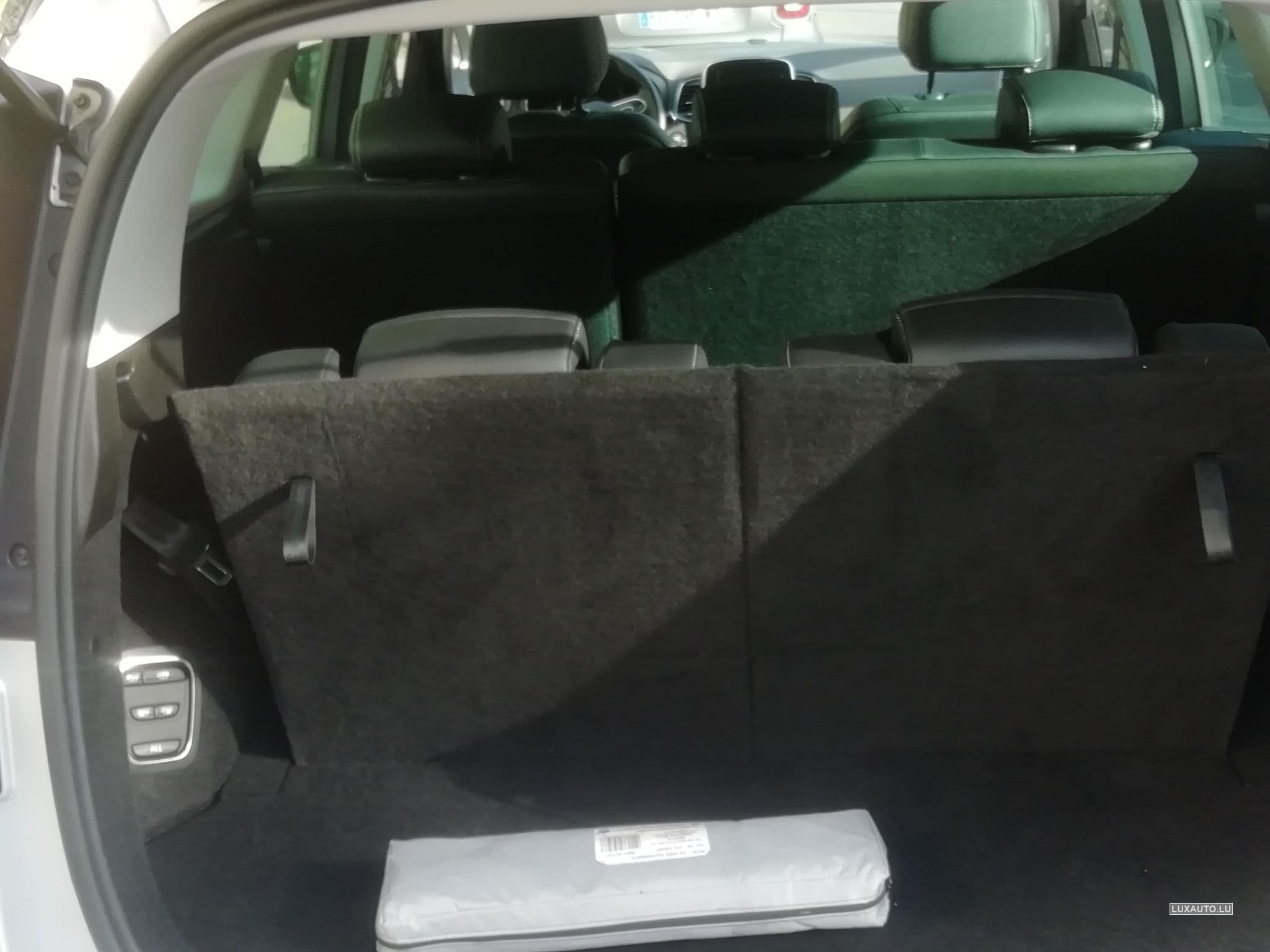 Renault Grand Scenic Intens (2021) - Foto 14