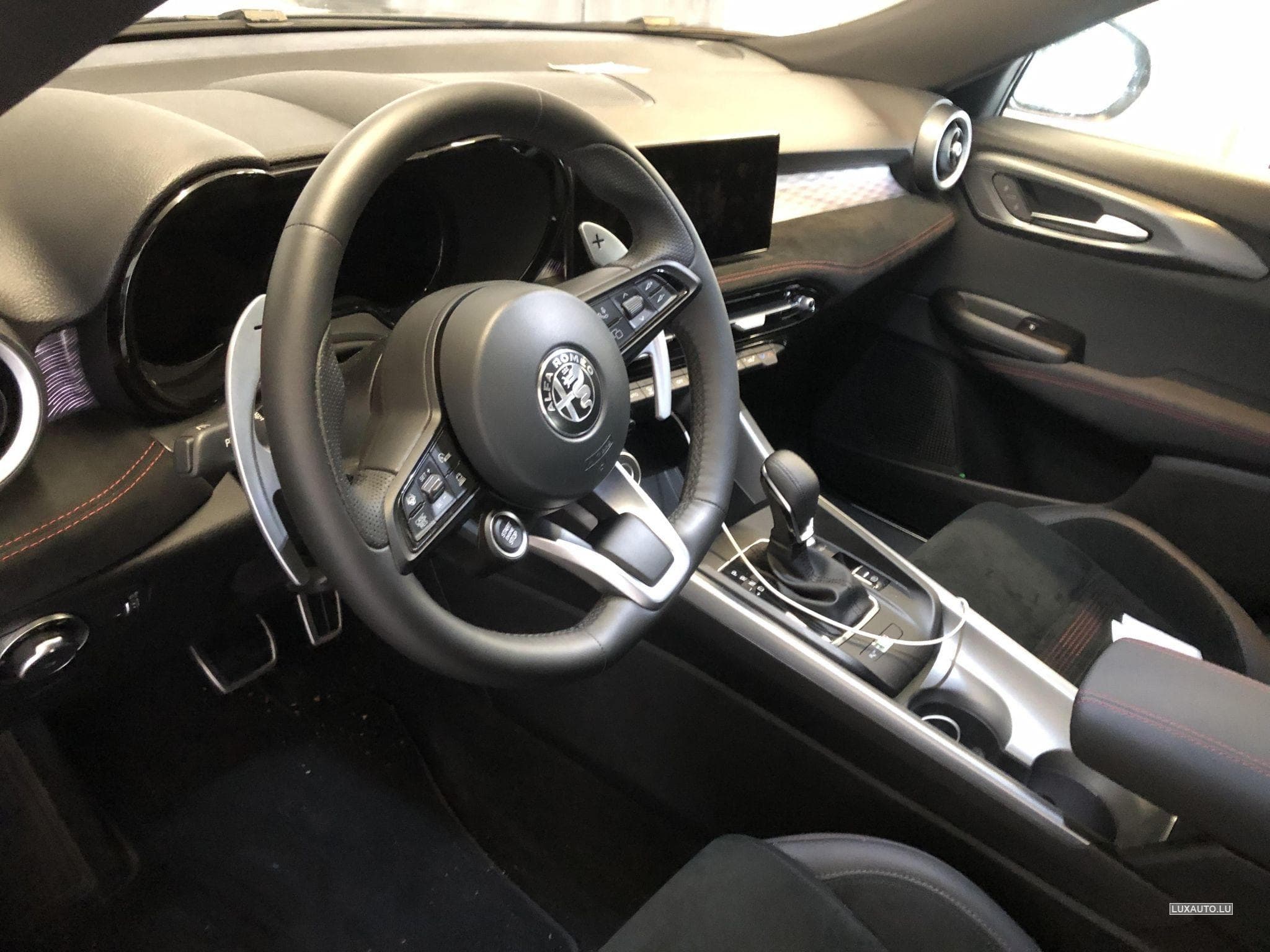 Alfa-Romeo Tonale Veloce 160 CV (2022) - Photo 3