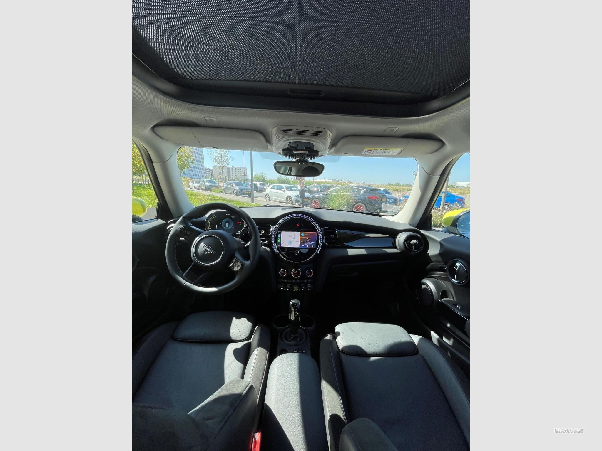 Mini Cooper SE (2021) - Photo 10