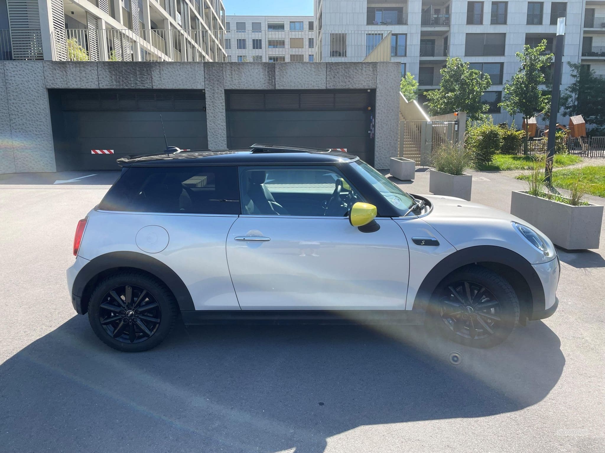 Mini Cooper SE (2021) - Photo 11