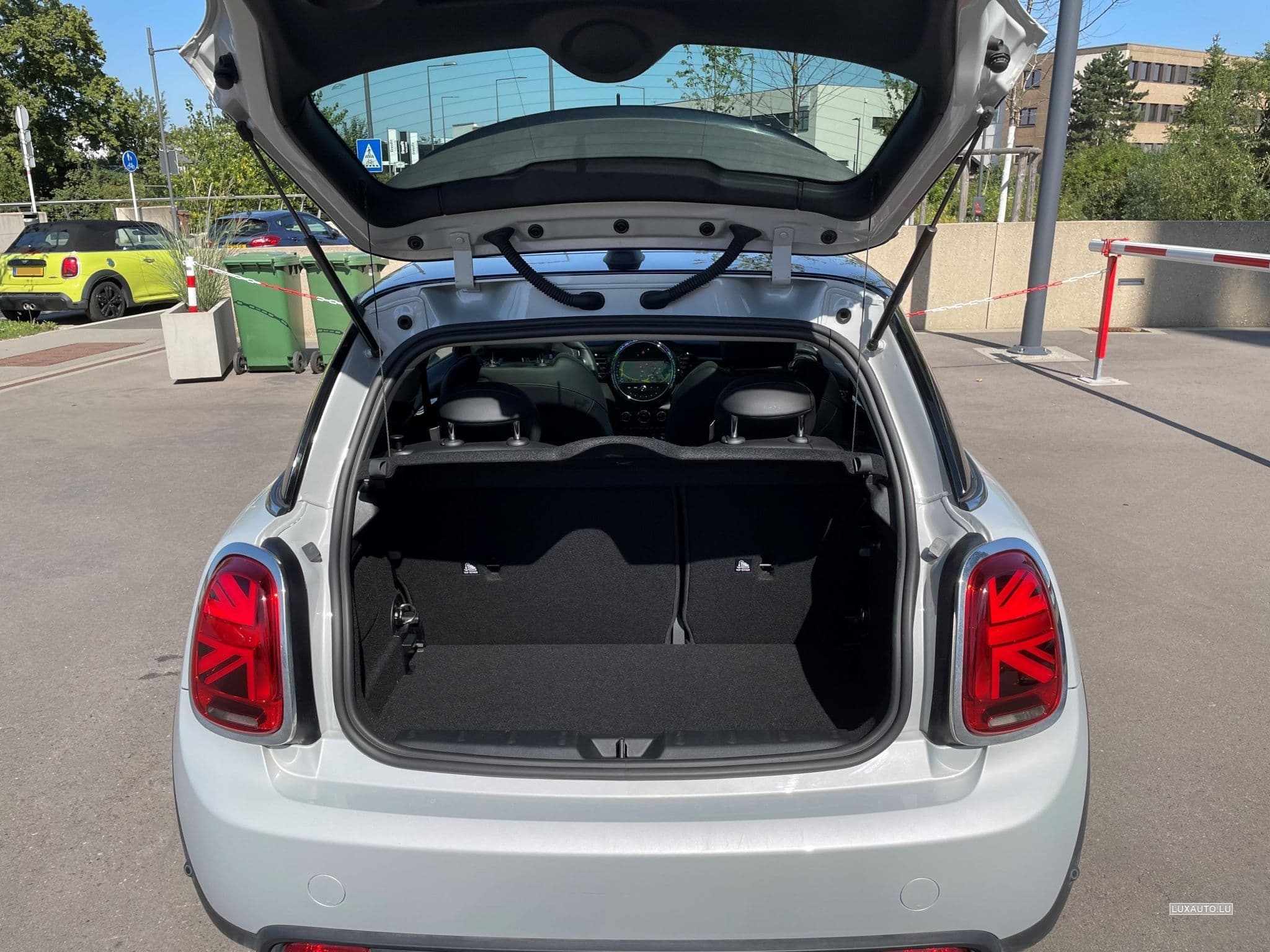 Mini Cooper SE (2021) - Photo 8