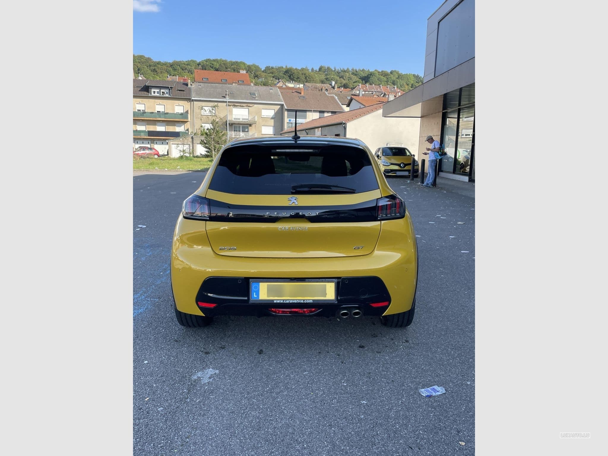 Peugeot 208 GT (2022) - Photo 1