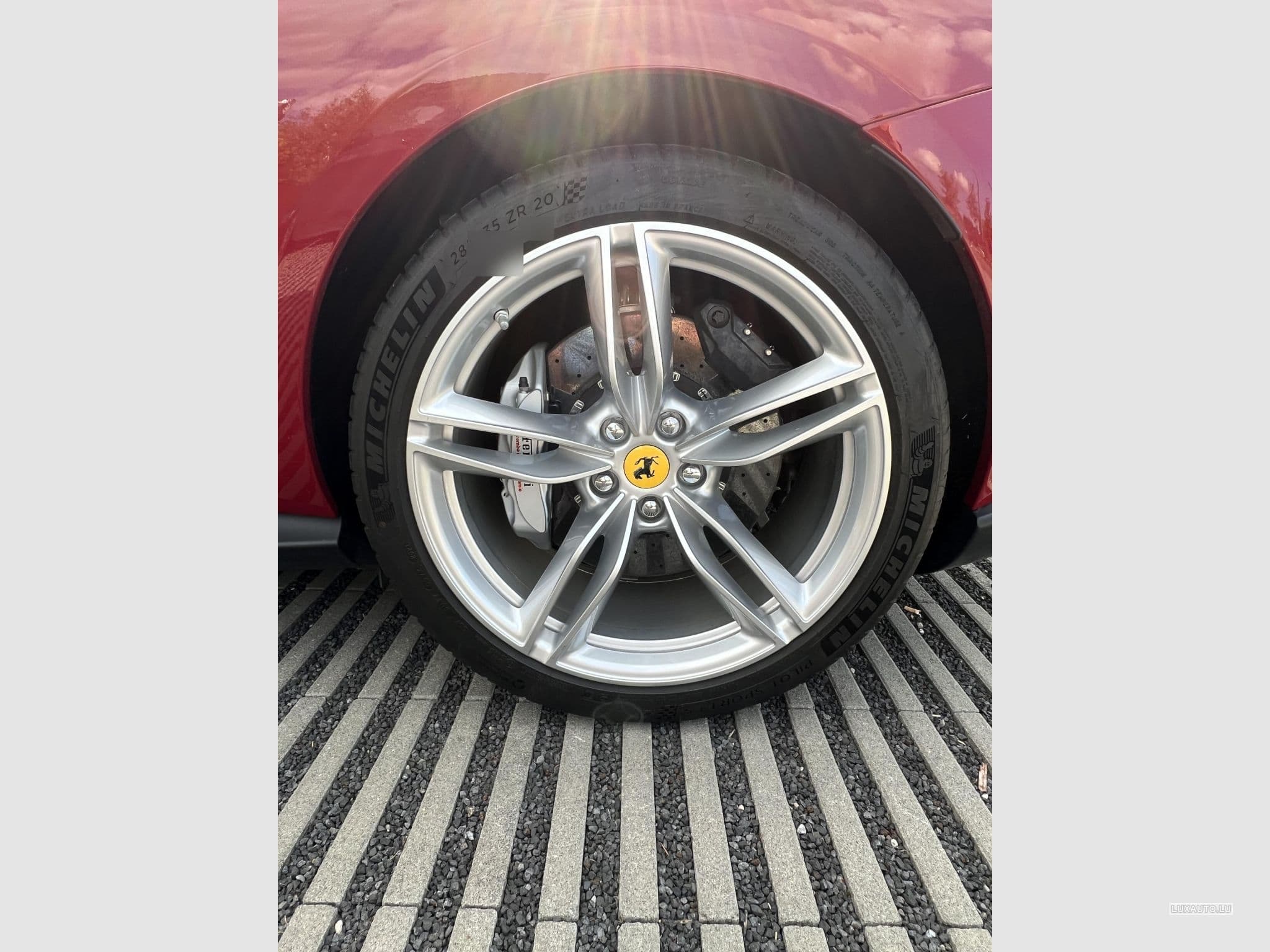 Ferrari Roma (2021) - Foto 10