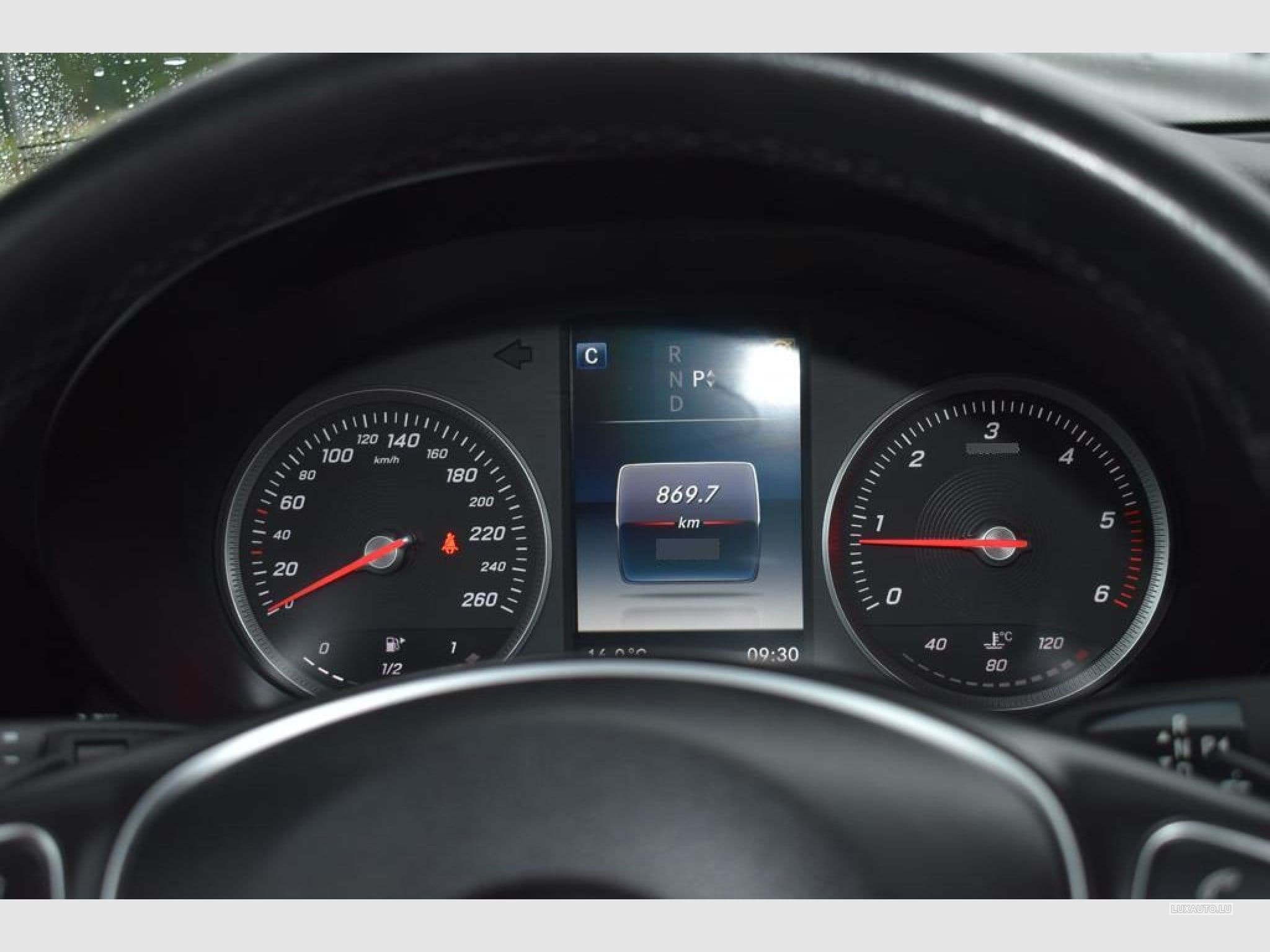 Mercedes GLC 220 (2016) - Photo 10