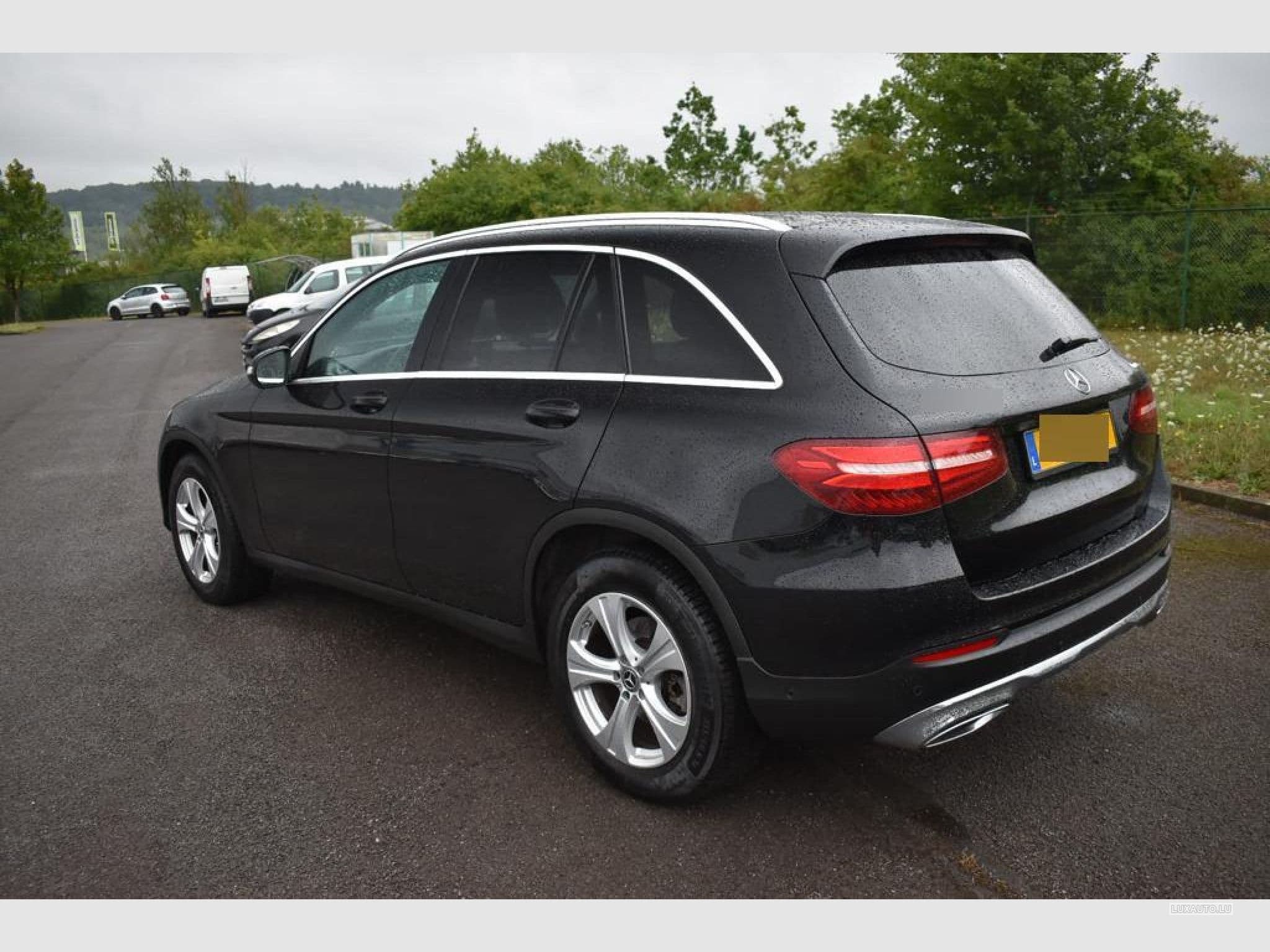 Mercedes GLC 220 (2016) - Photo 2