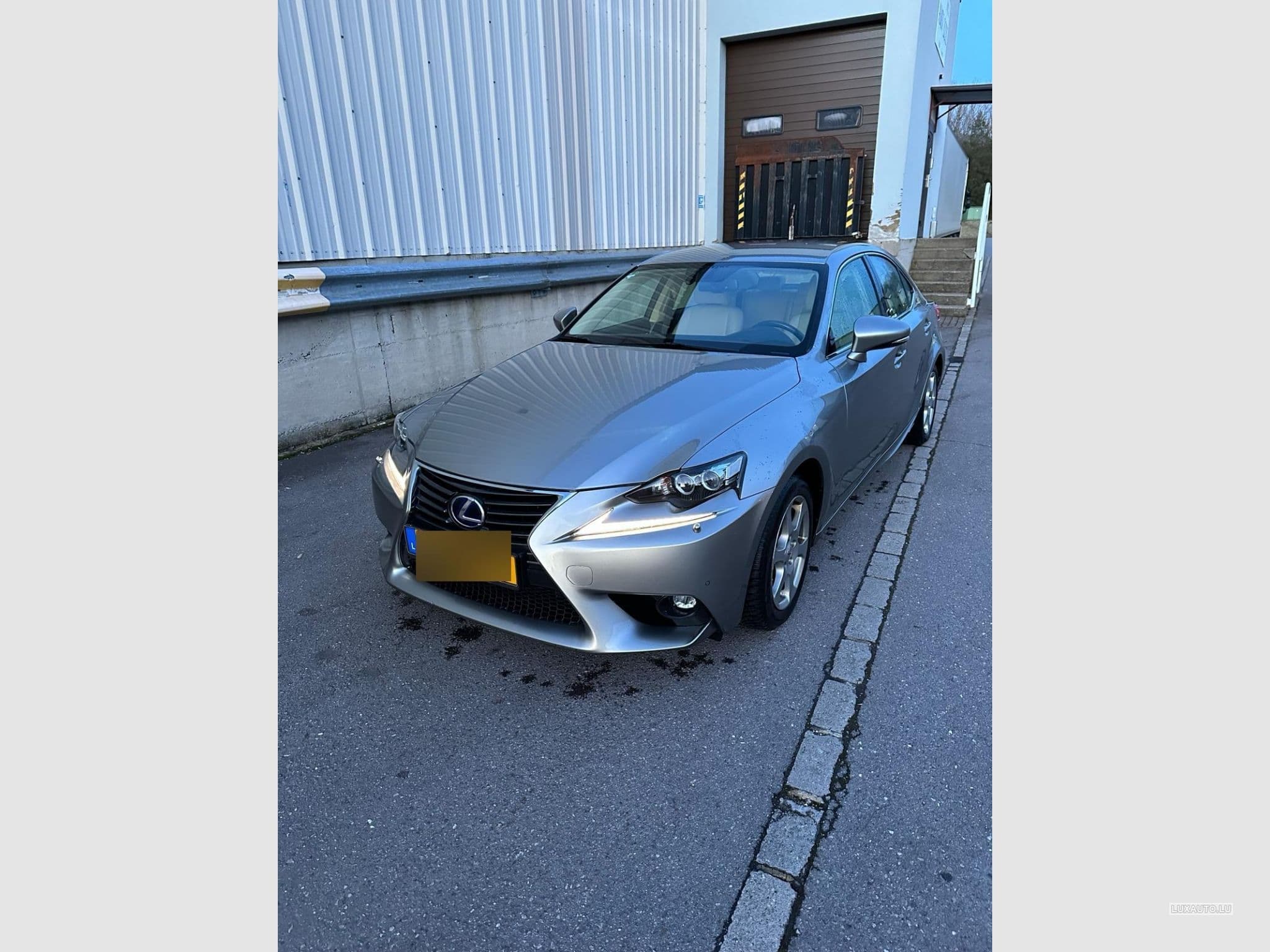 Lexus IS IS300 h Privilege LI (2015) - Photo 1