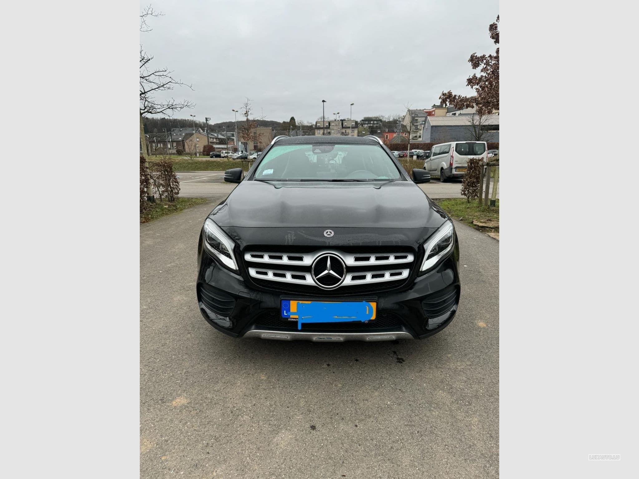 Mercedes GLA 180 Sporty Utilitiy AMG LINE (2019) - Photo 2