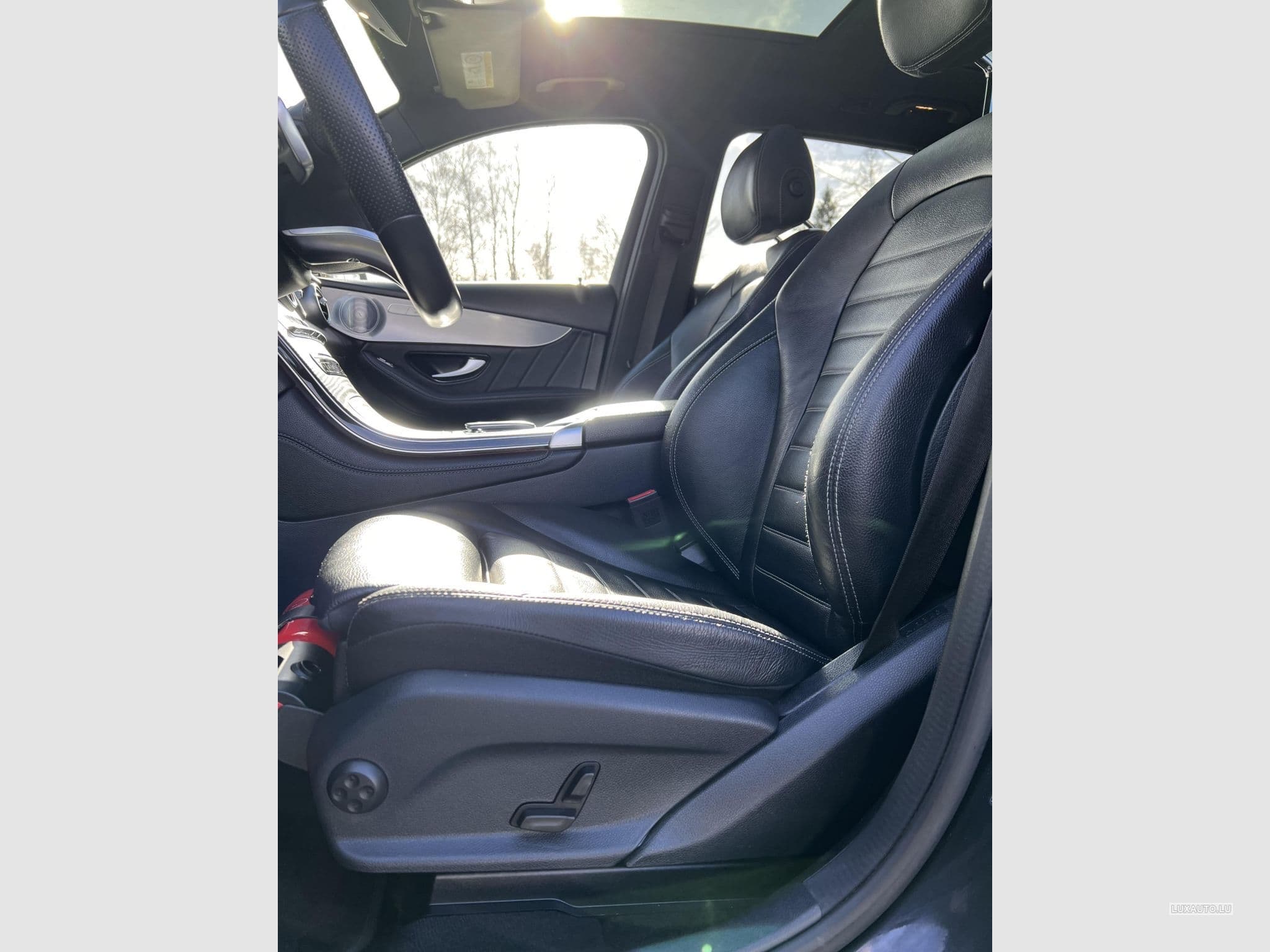 Mercedes GLC 200 AMG Line (2020) - Foto 9