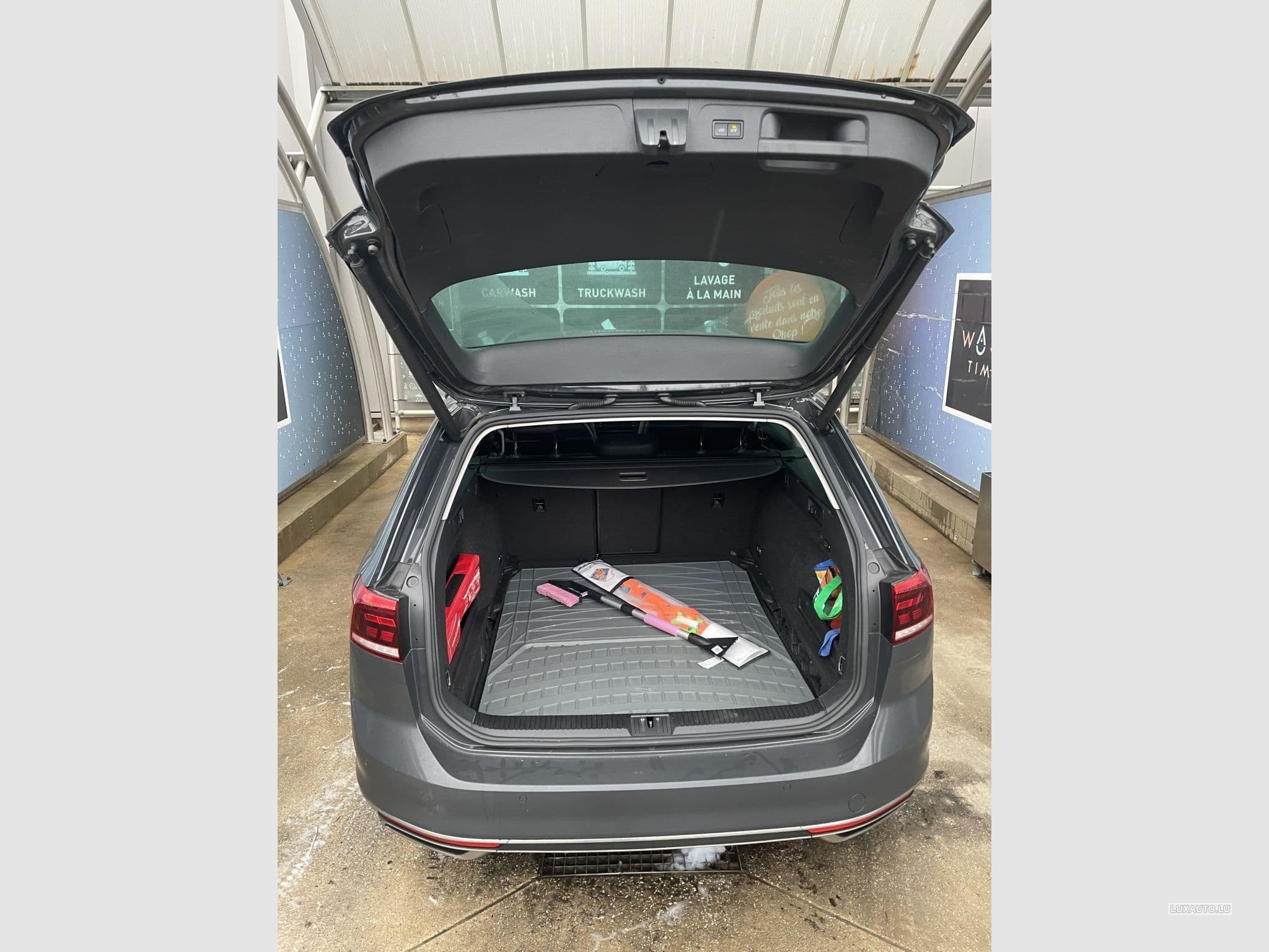 VW Passat Busines Line (2020) - Foto 14