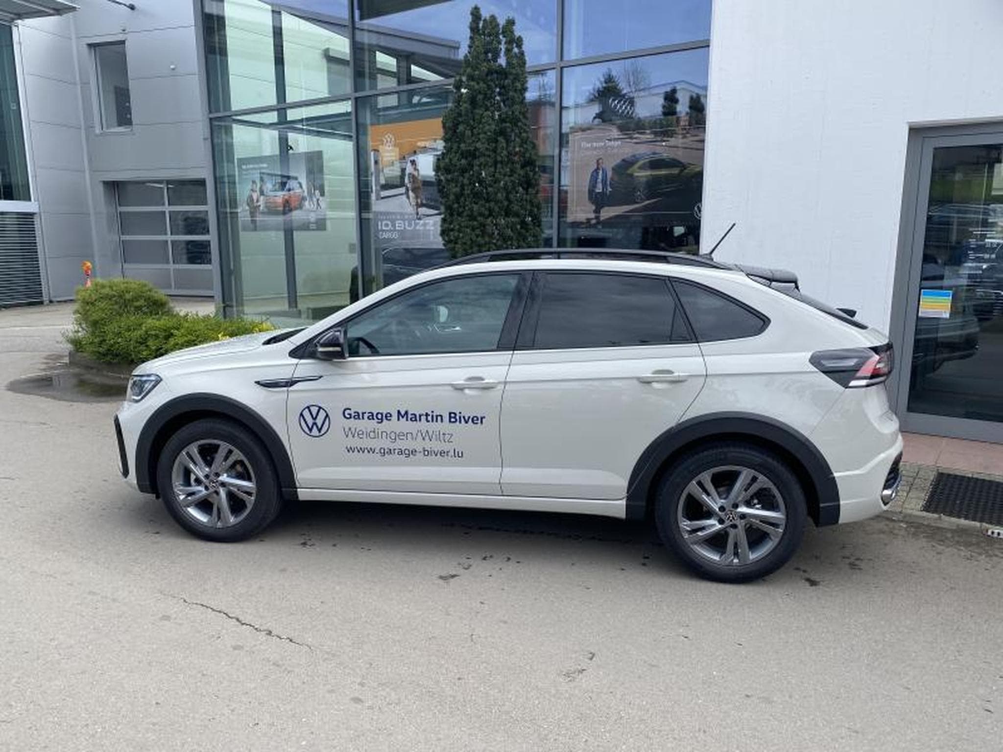 VW Taigo R-Line (2024) - Photo 4