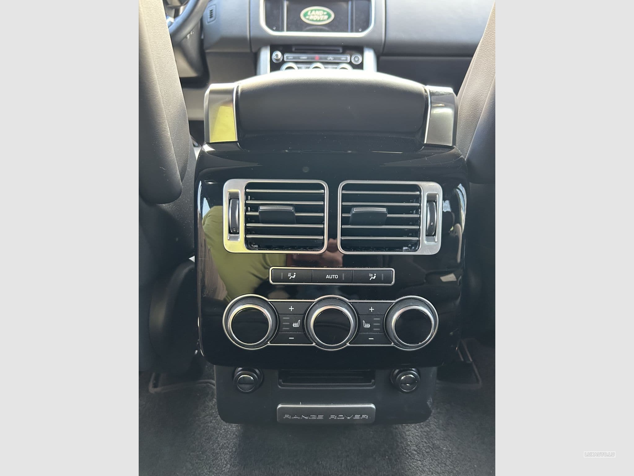 Land-Rover Range Rover RANGE ROVER VOGUE 3.0 TDV6 HSE BLACK ÉDITION T.V.A. RÉCUPÉRA (2015) - Photo 9