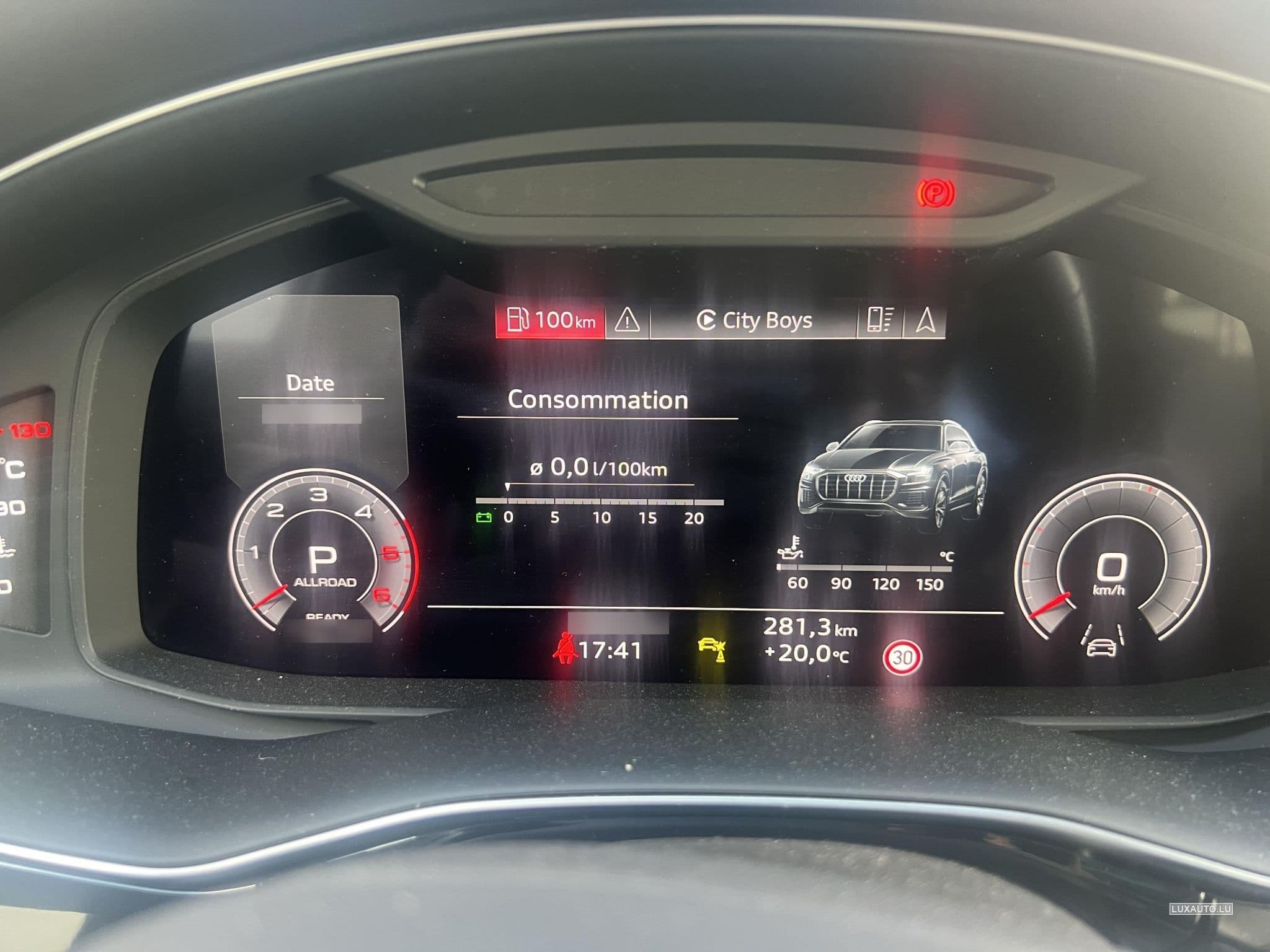 Audi Q8 S-line (2022) - Photo 5