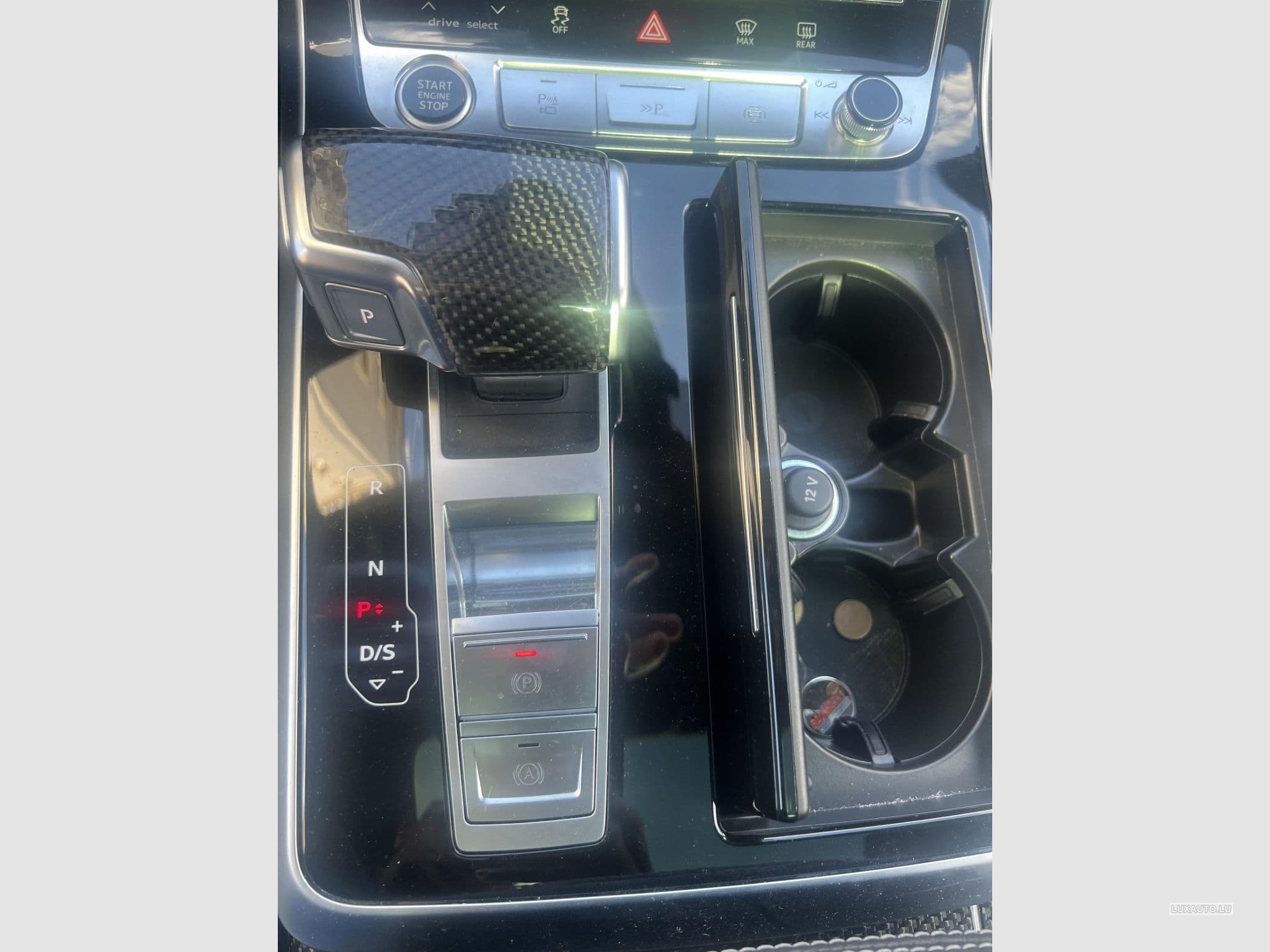 Audi Q8 S-line (2022) - Photo 7