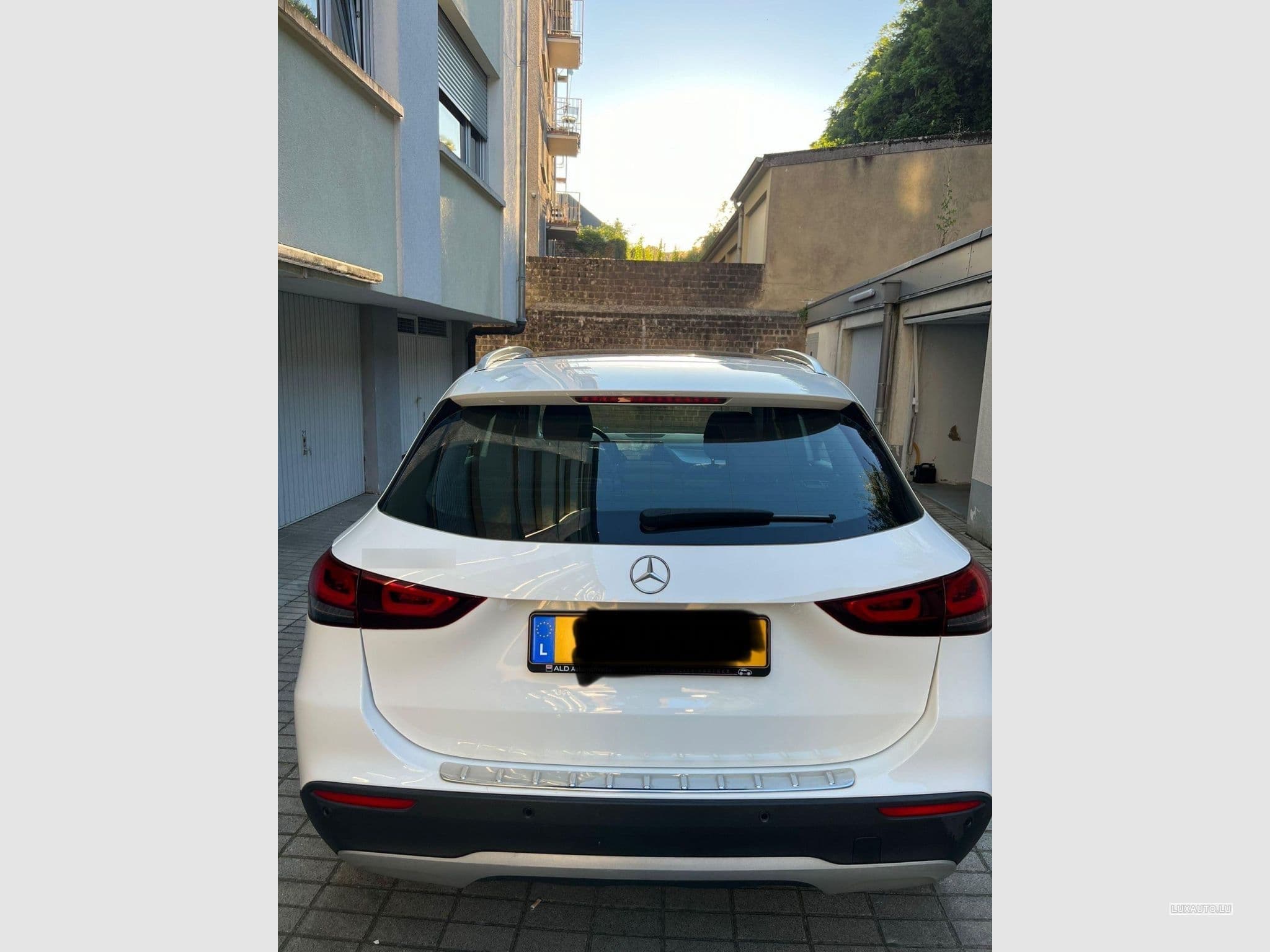 Mercedes GLA 200 (2021) - Photo 2