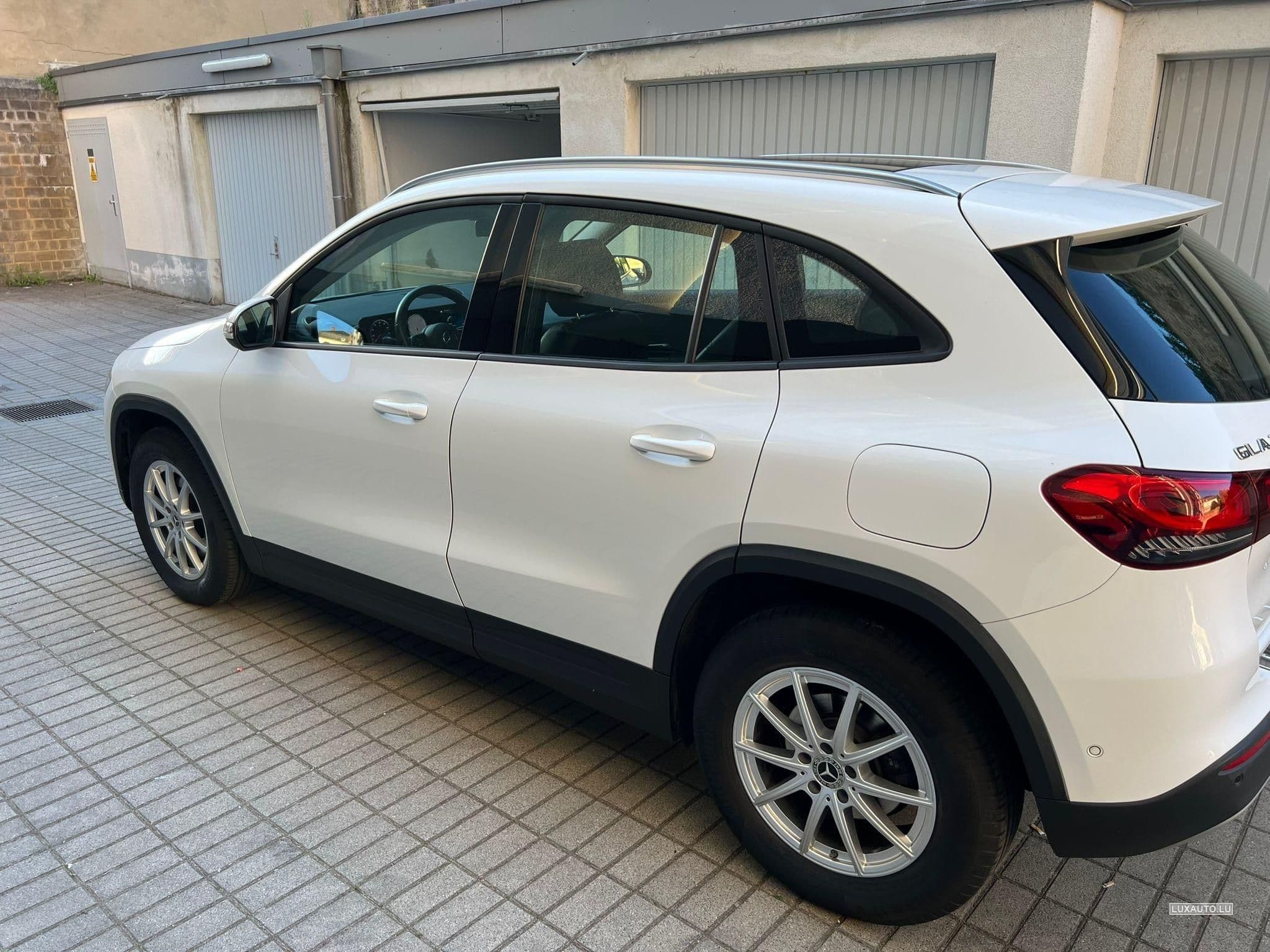 Mercedes GLA 200 (2021) - Photo 4