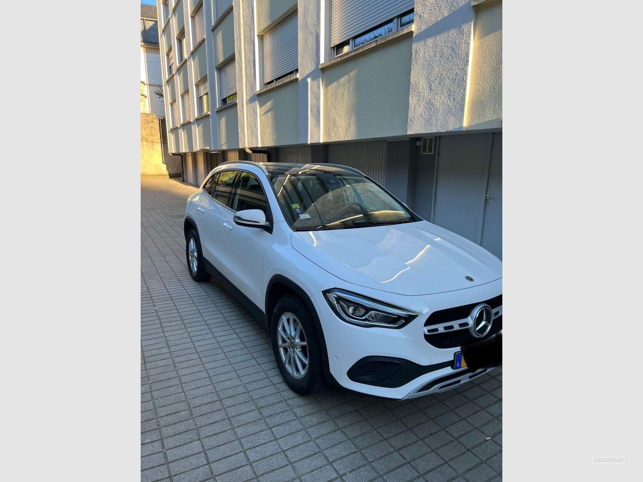 Mercedes GLA 200 (2021) - Photo 8