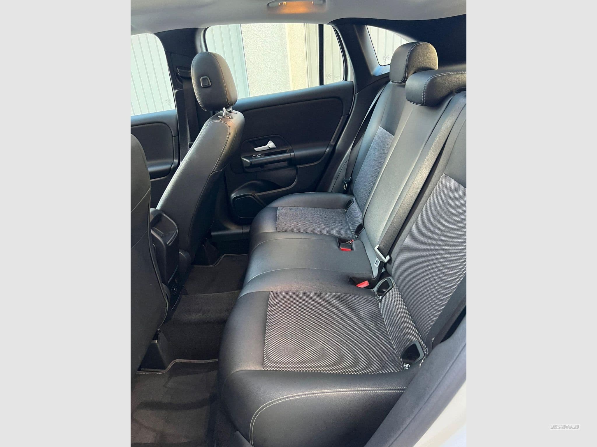 Mercedes GLA 200 (2021) - Photo 9