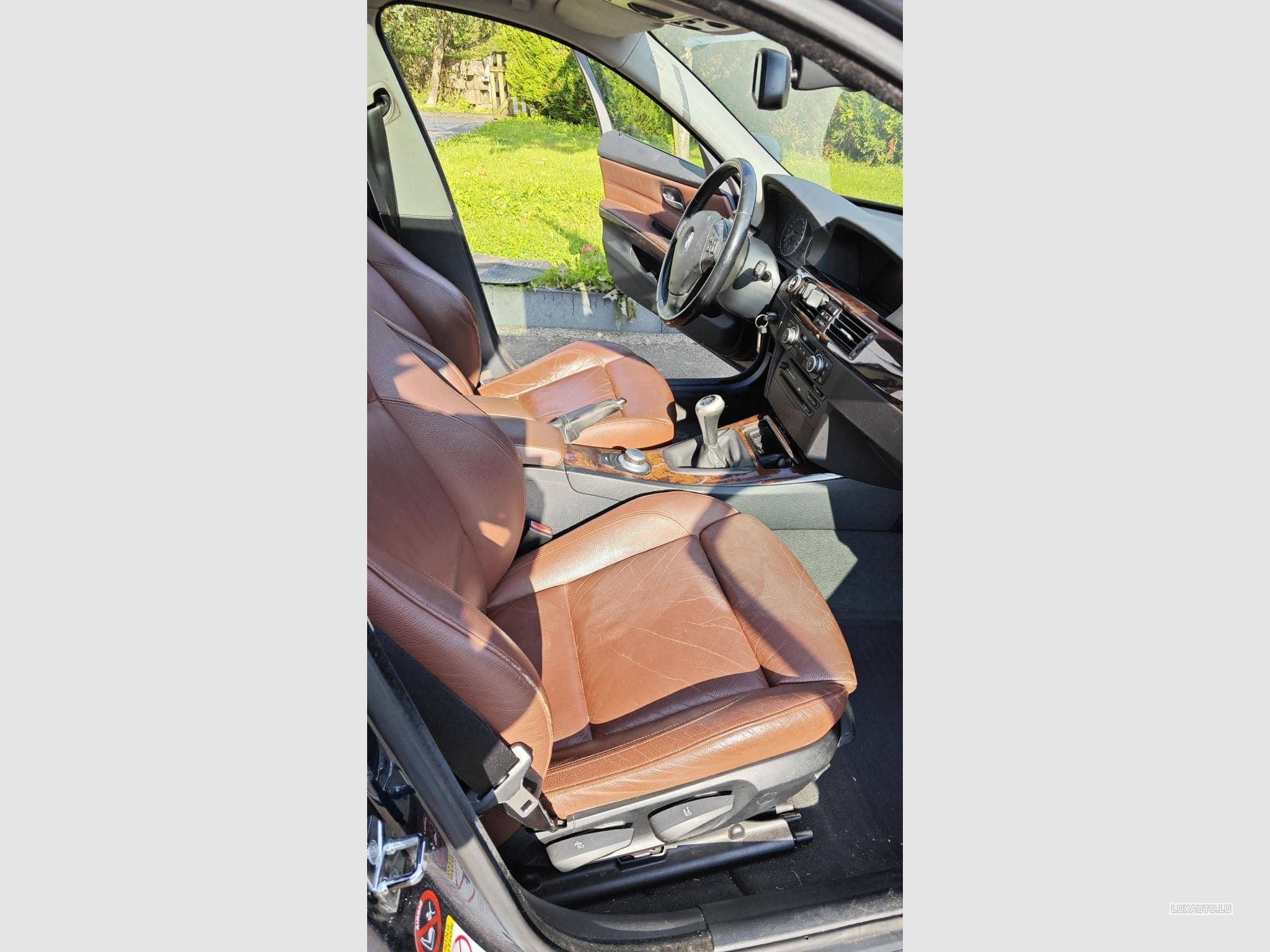 BMW 325 (2006) - Photo 12