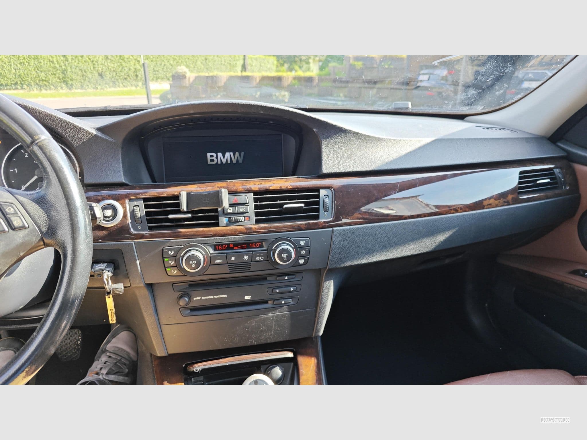 BMW 325 (2006) - Photo 4