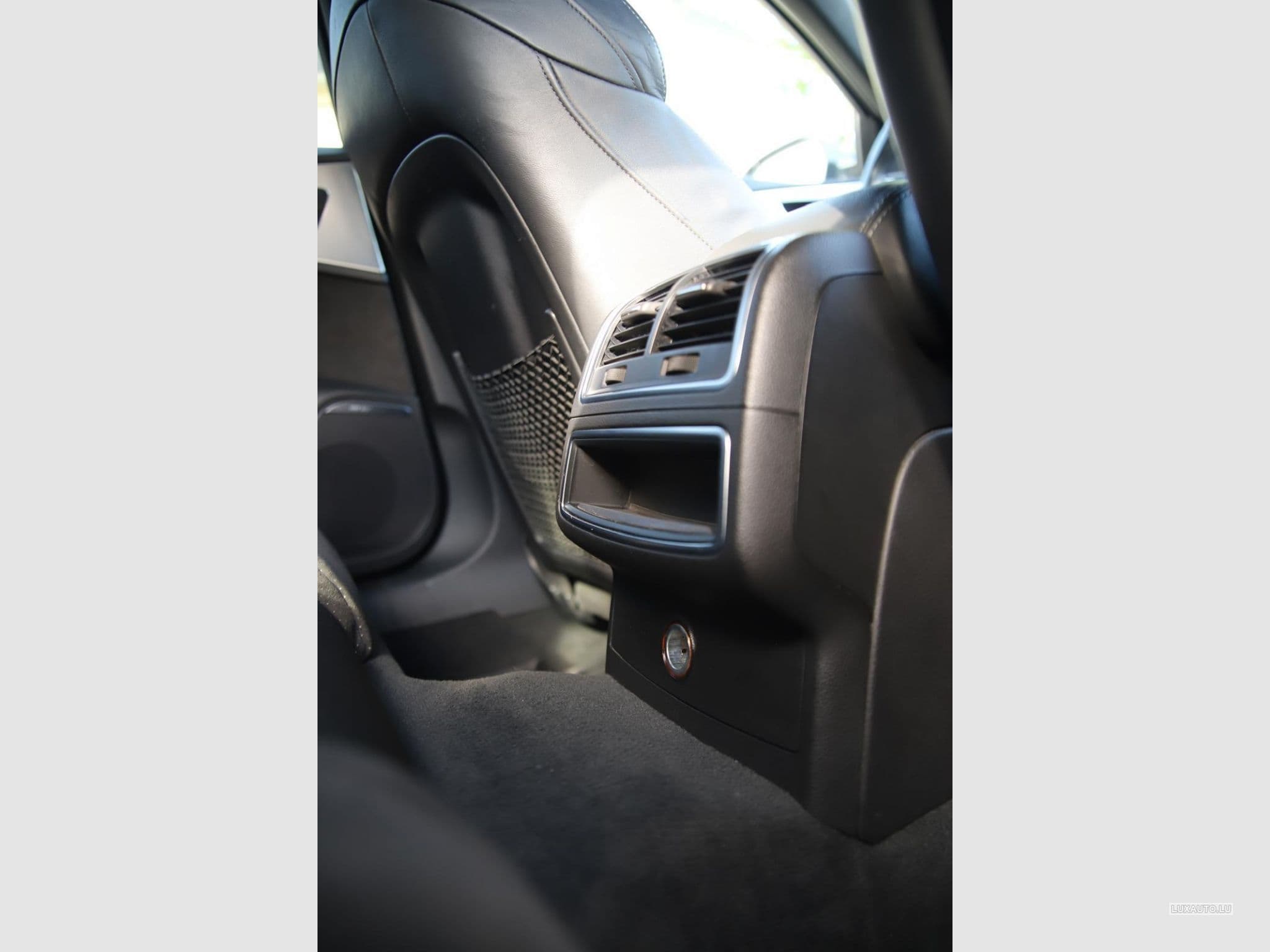 Audi A6 S-Line (2014) - Photo 12