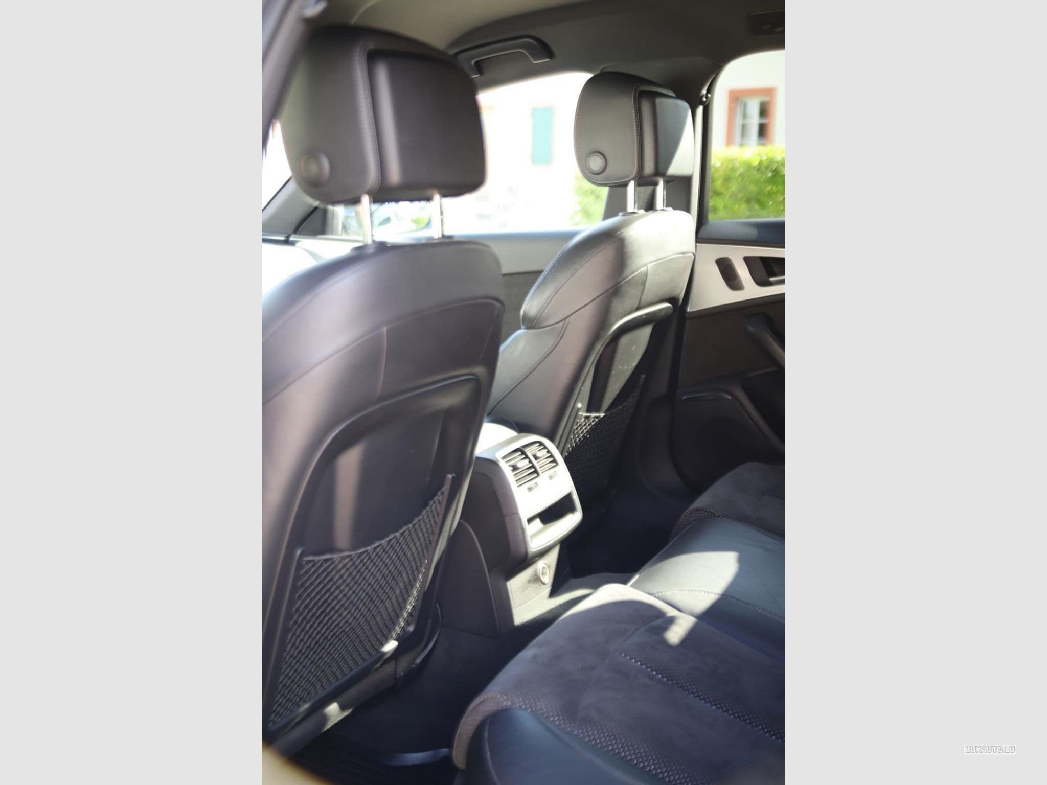 Audi A6 S-Line (2014) - Photo 14