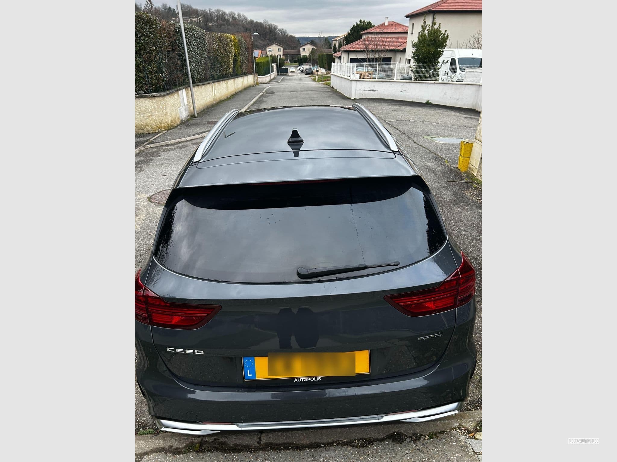 Kia Ceed Sw GT Line 1.5T 160 DCT (2023) - Foto 13