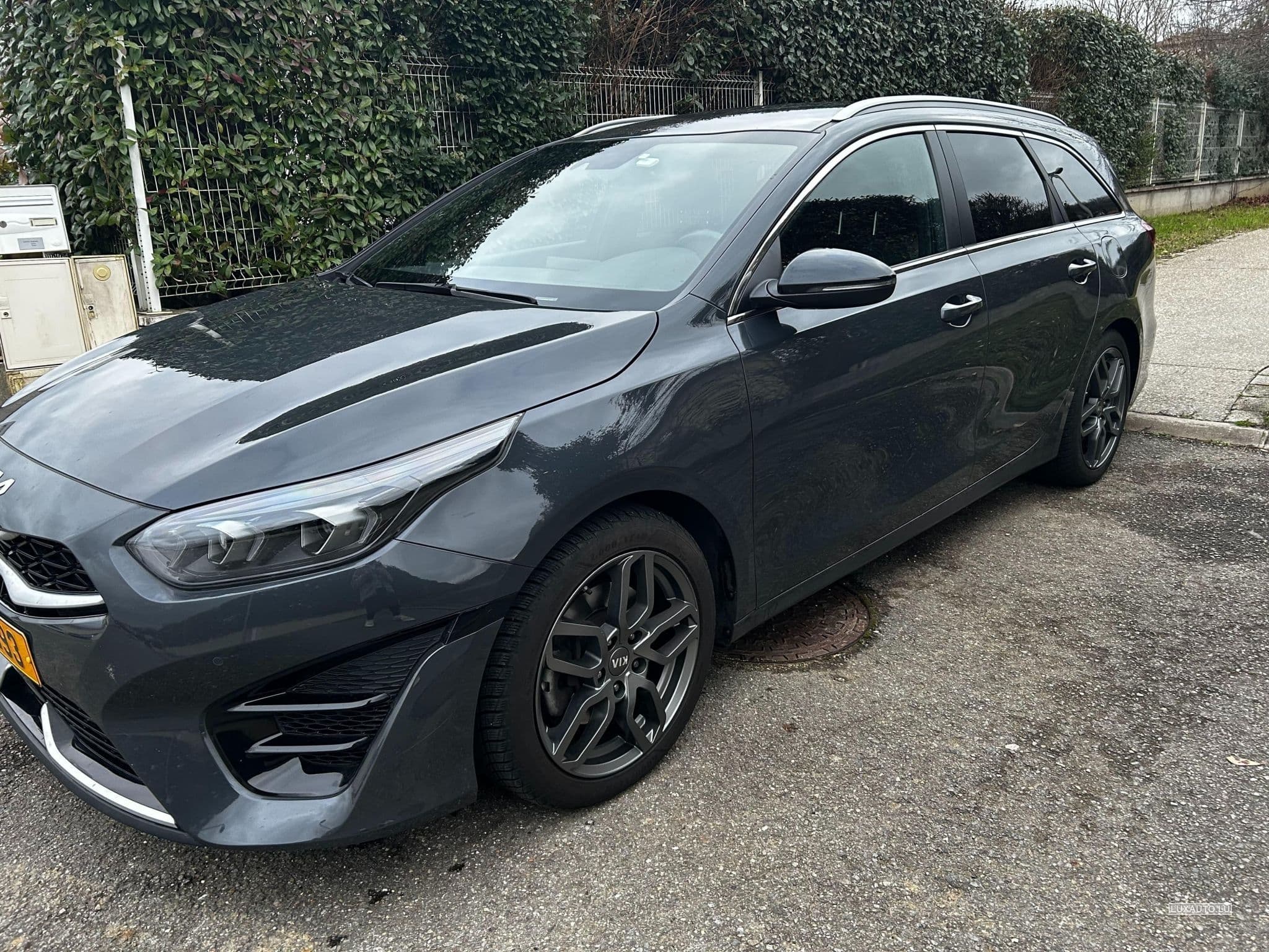 Kia Ceed Sw GT Line 1.5T 160 DCT (2023) - Foto 3