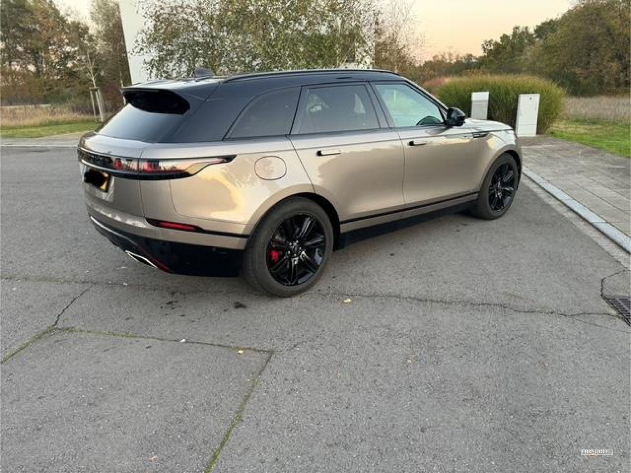 Land-Rover Range Rover Velar R-Dynamic (2021) - Foto 3