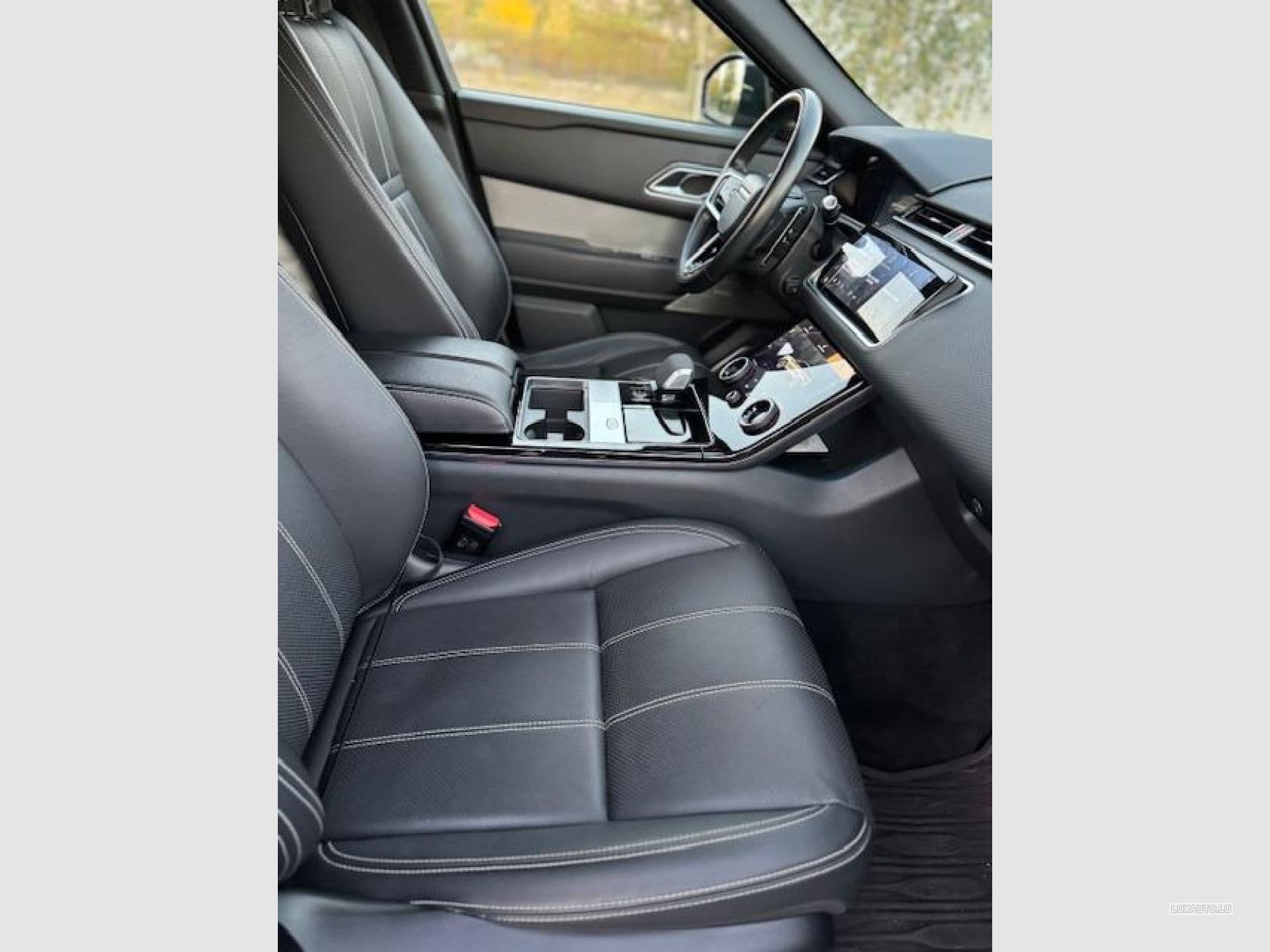 Land-Rover Range Rover Velar R-Dynamic (2021) - Foto 4