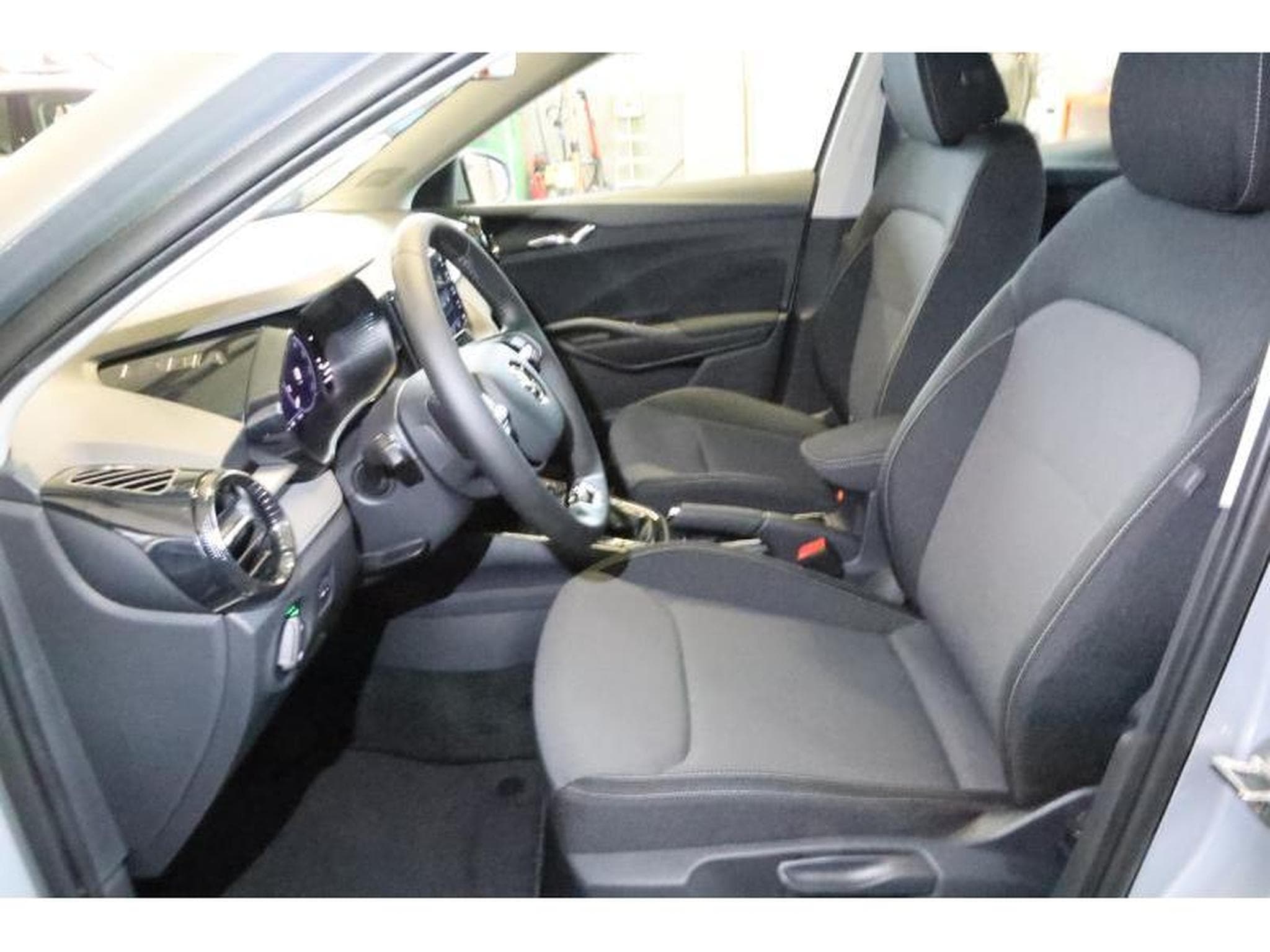 Skoda Fabia Selection (2024) - Foto 16