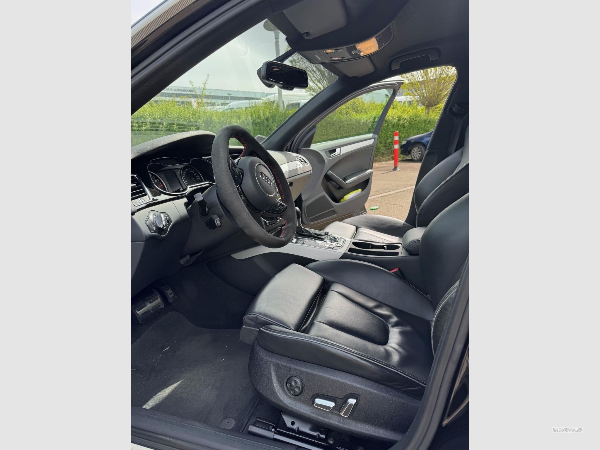 Audi RS4 (2013) - Photo 8