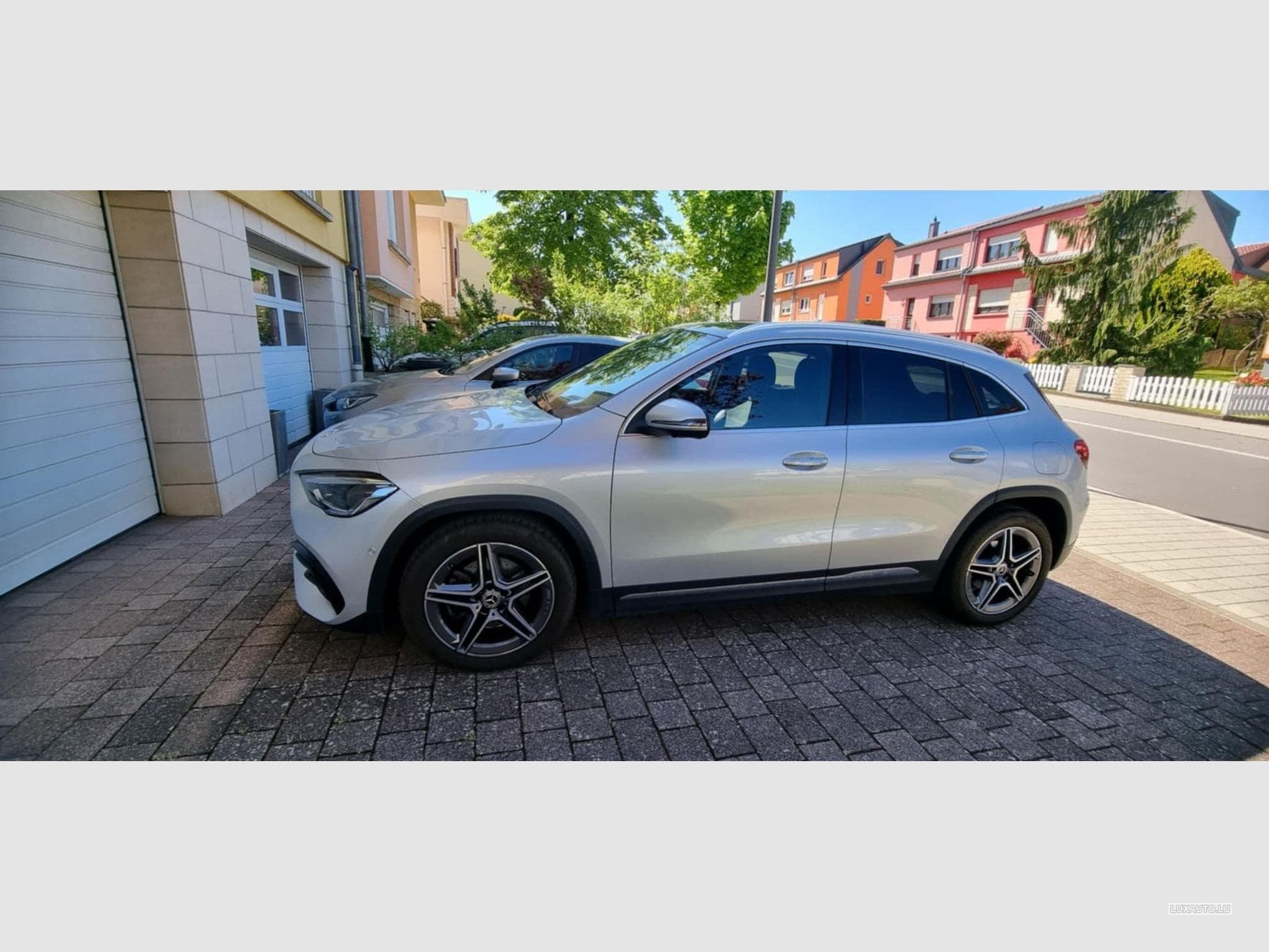 Mercedes GLA 200 AMG Line (2022) - Photo 6