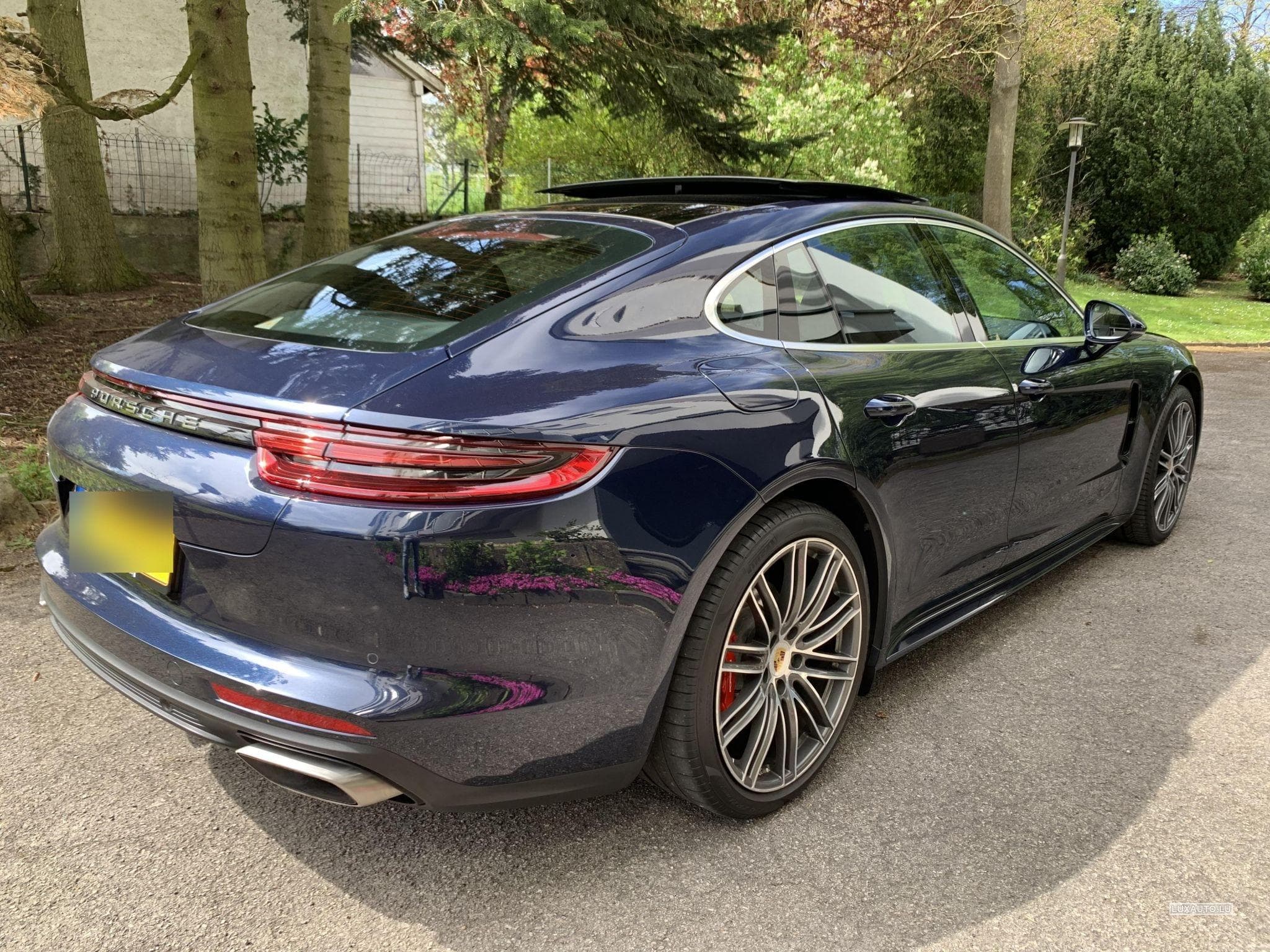 Porsche Panamera Panamera 4 pack Sport Chrono (2017) - Photo 2