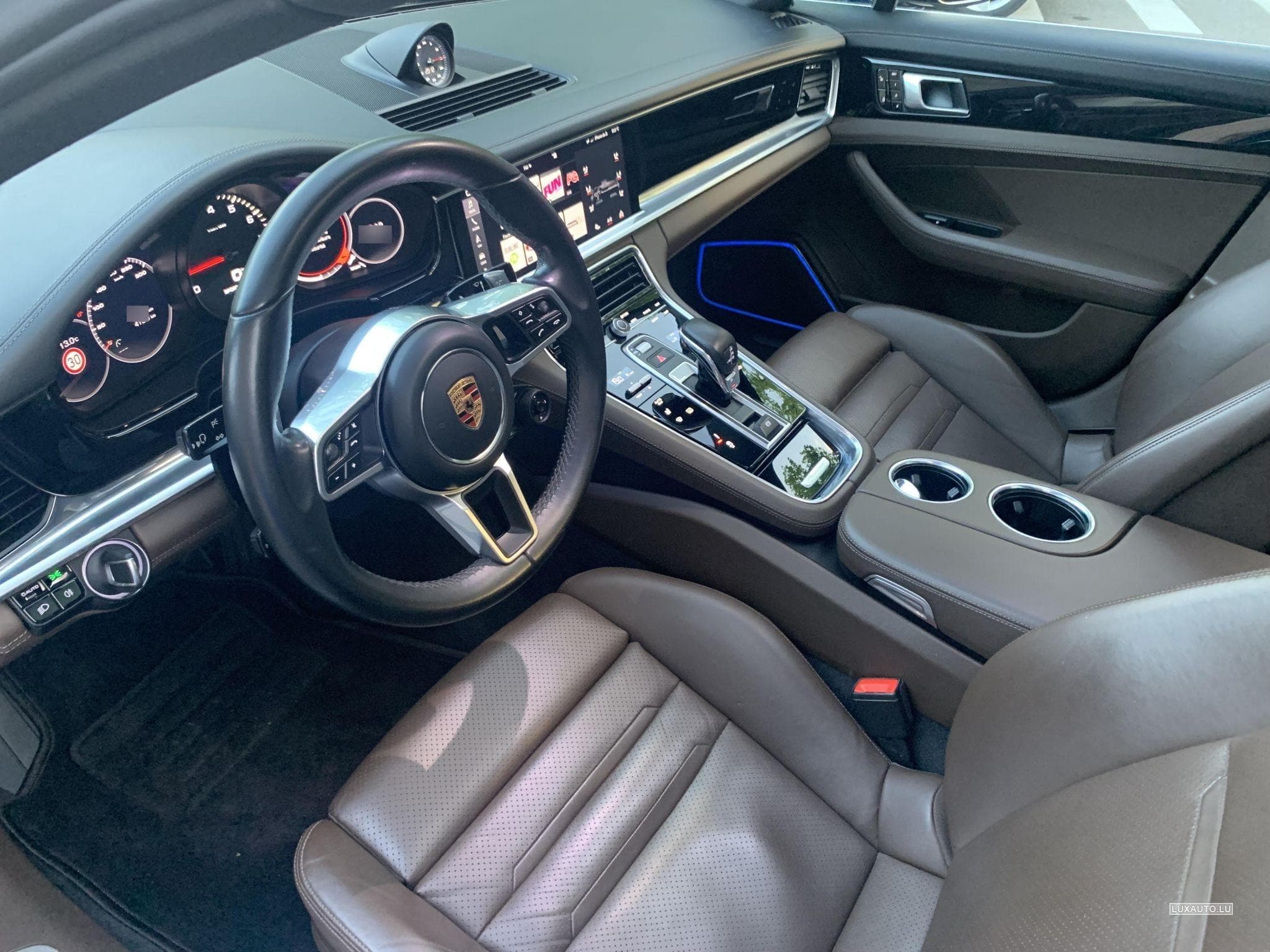 Porsche Panamera Panamera 4 pack Sport Chrono (2017) - Photo 3