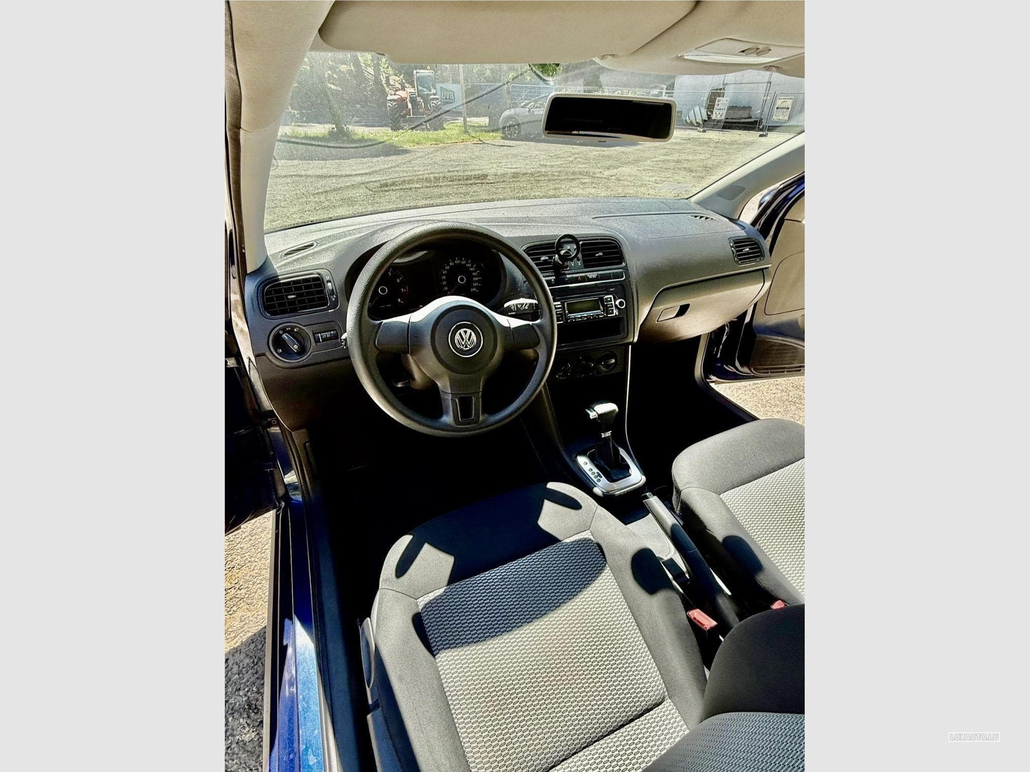 VW Polo (2009) - Photo 11