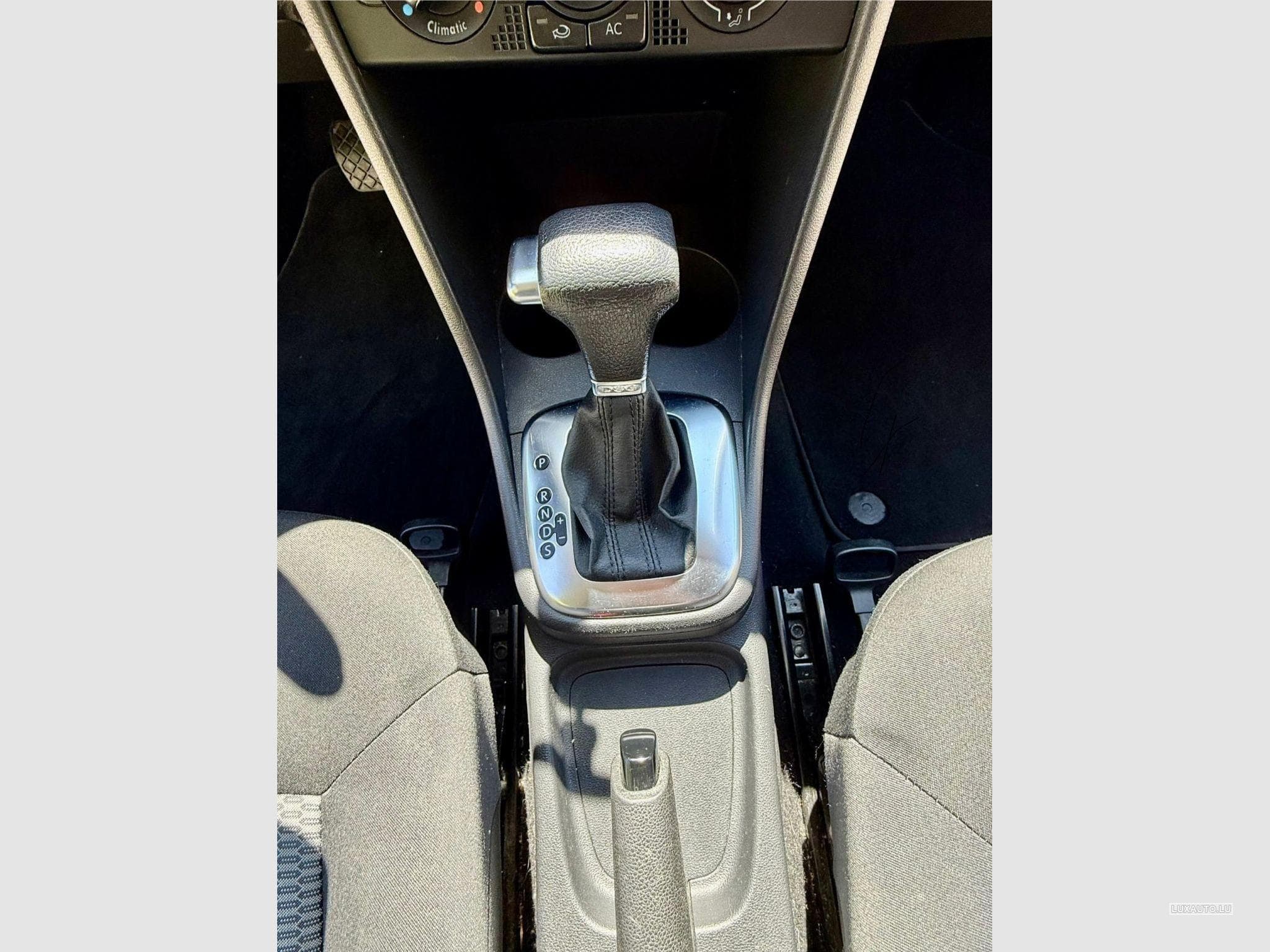 VW Polo (2009) - Photo 9