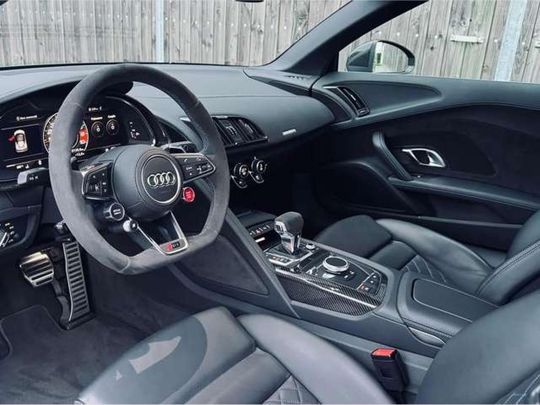 Audi R8 TVA DÉDUCTIBLE 5.2i V10 Q Performance S tronic (2021) - Foto 18