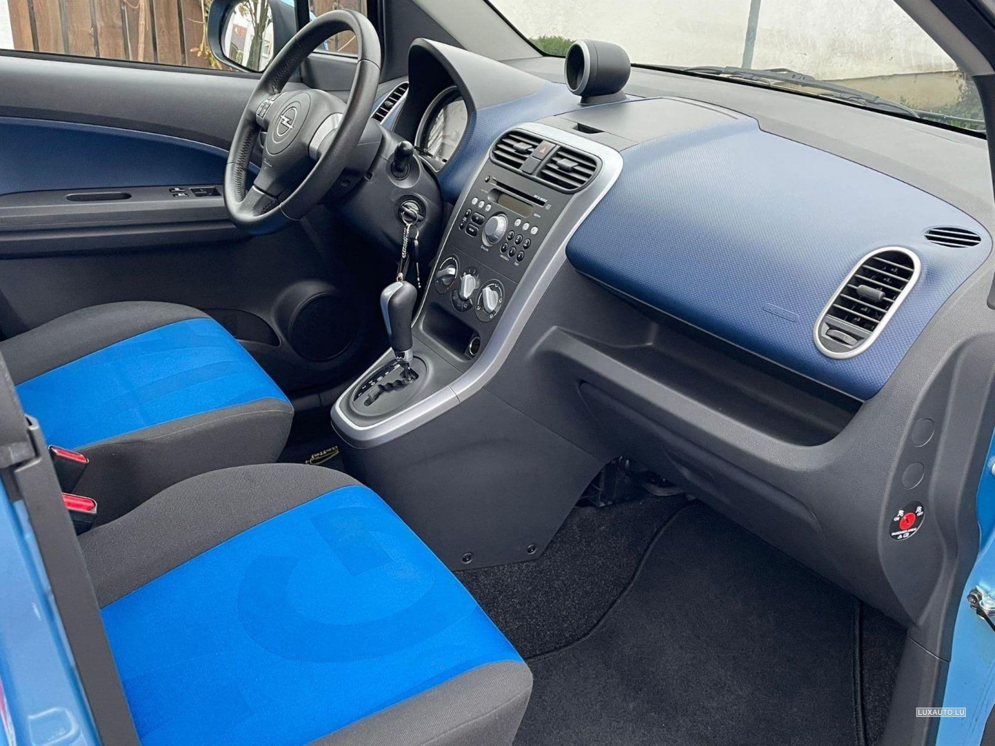 Opel Agila (2009) - Foto 6