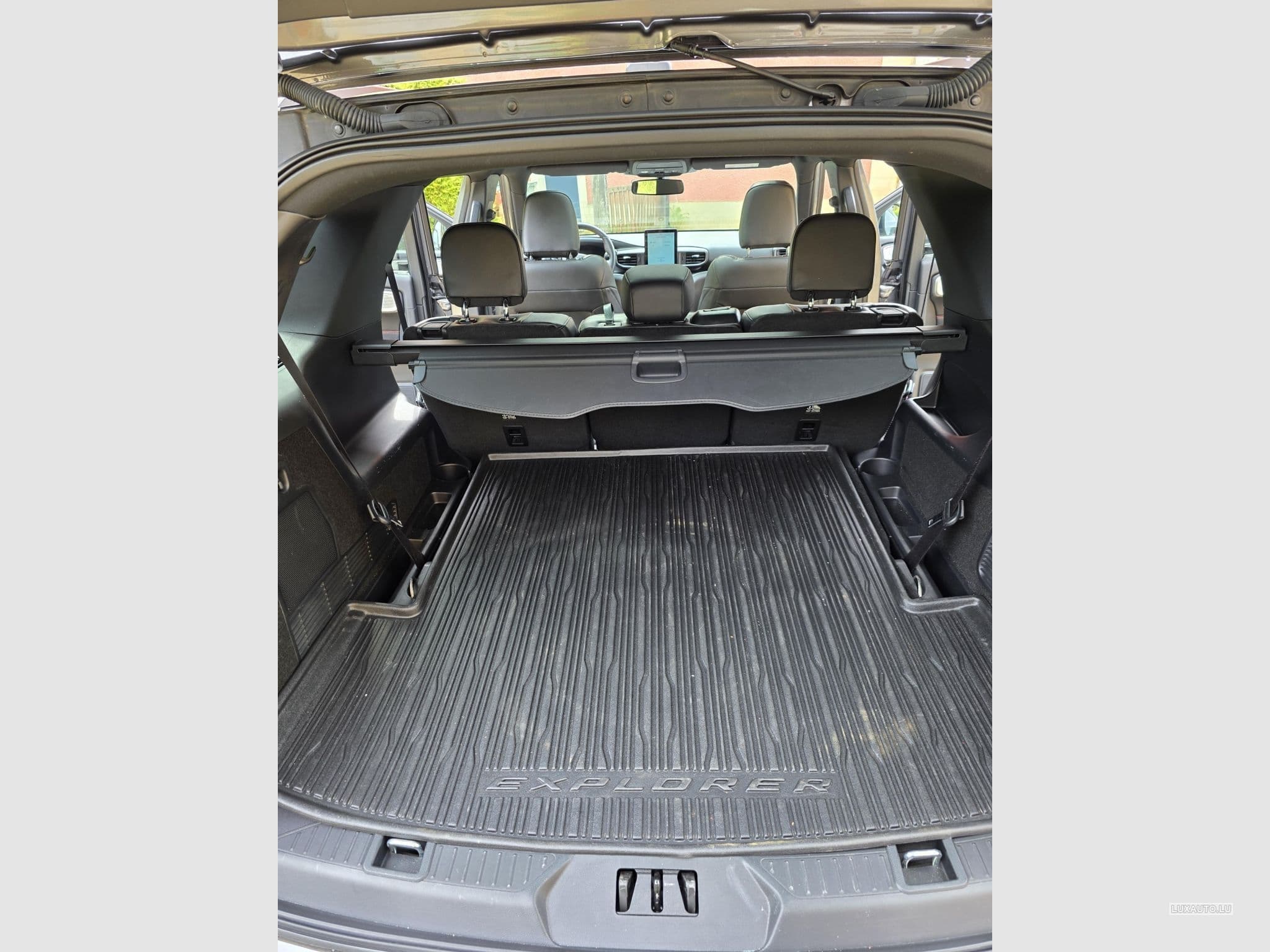 Ford Explorer St line (2022) - Photo 9