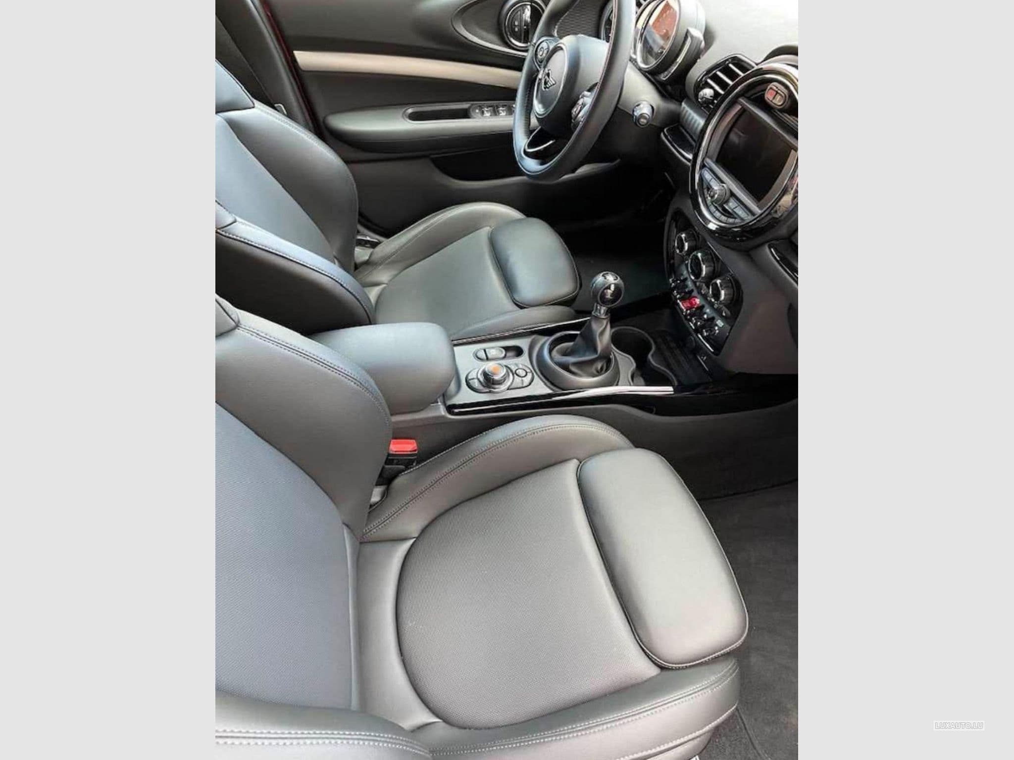 Mini Clubman Cooper D 150 cv (2019) - Foto 13