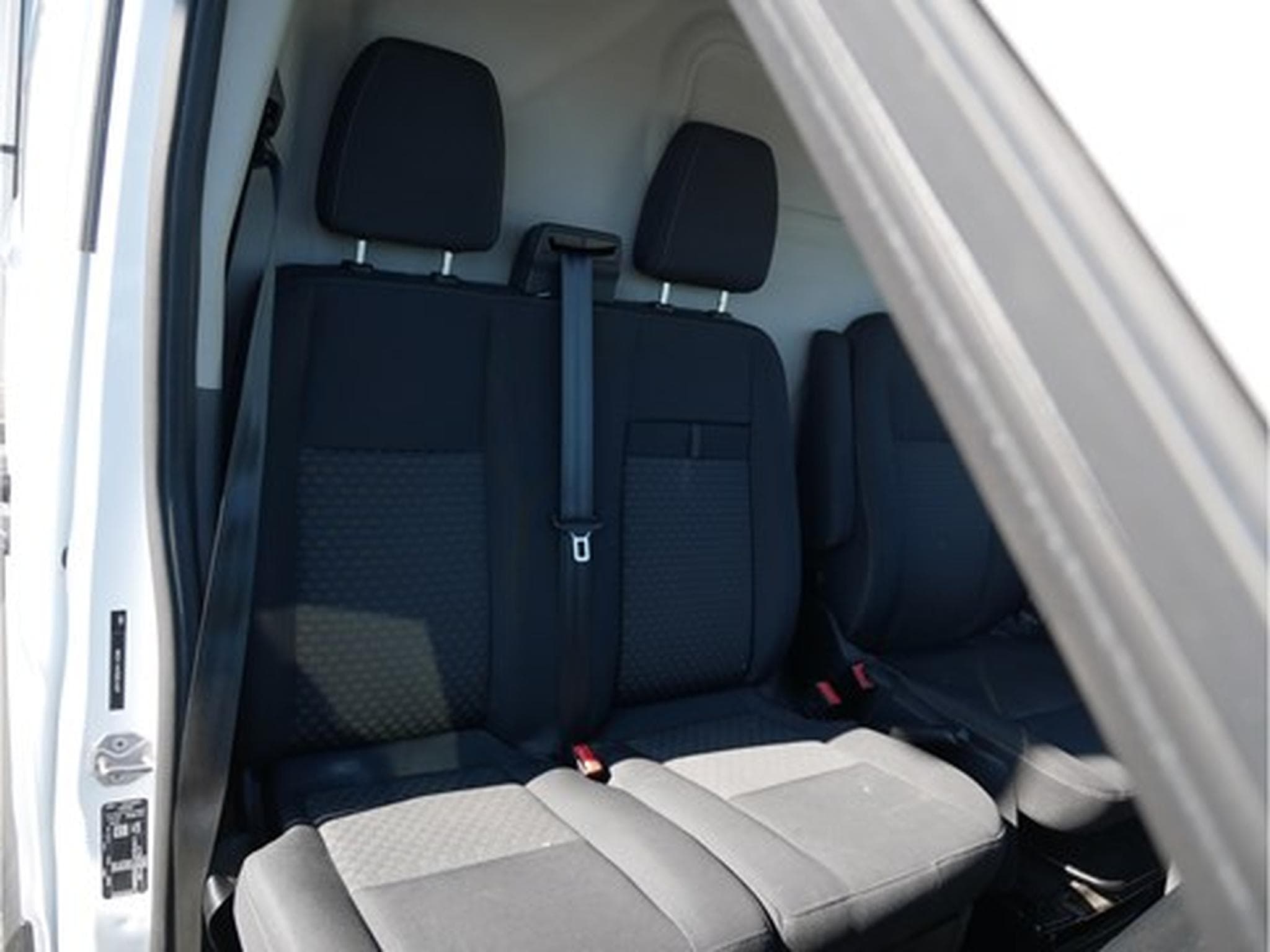 Ford Transit 350L Fourgon Tole L3/H3 Trend M6 2.0 TD 130 ch GAR 11/2028 (2023) - Foto 6