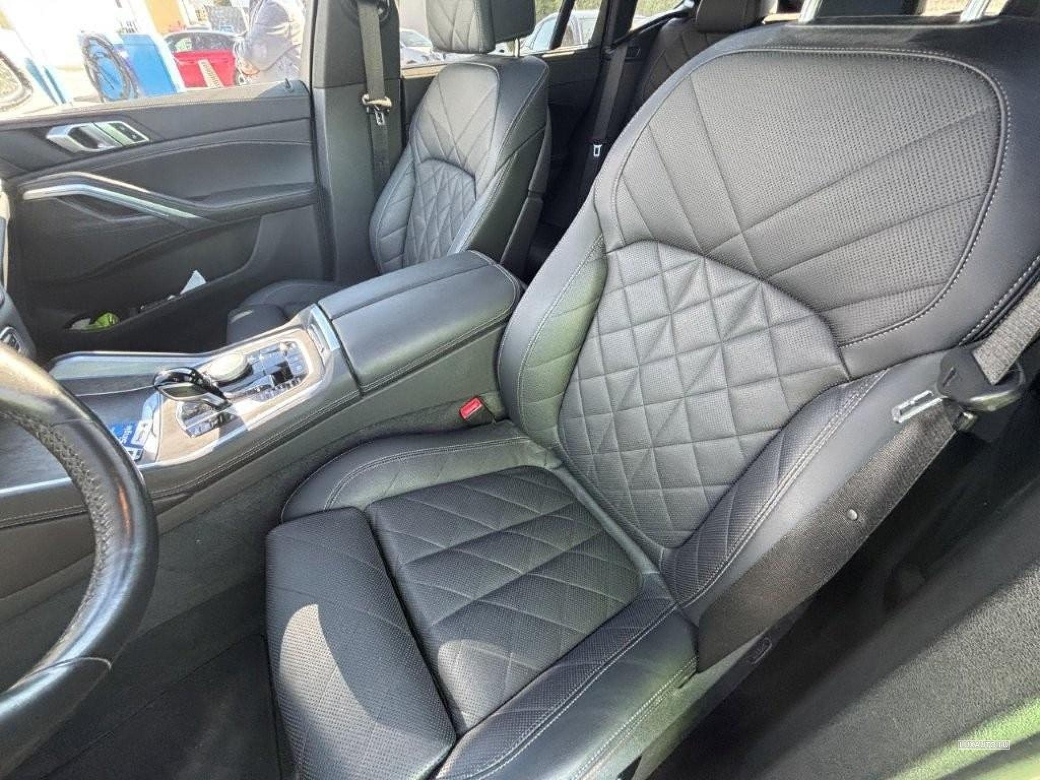 BMW X6 xDrive 40d (2023) - Photo 8