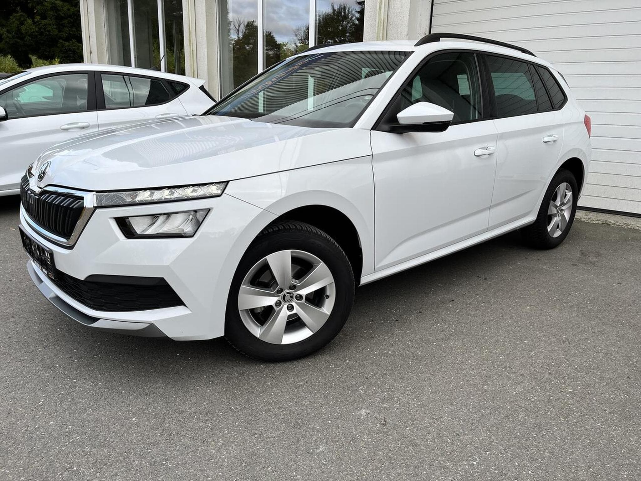 Skoda Kamiq 1.0 TSI DSG Style + camera + clim auto - sg chauffants + Gar (2024) - Photo 10