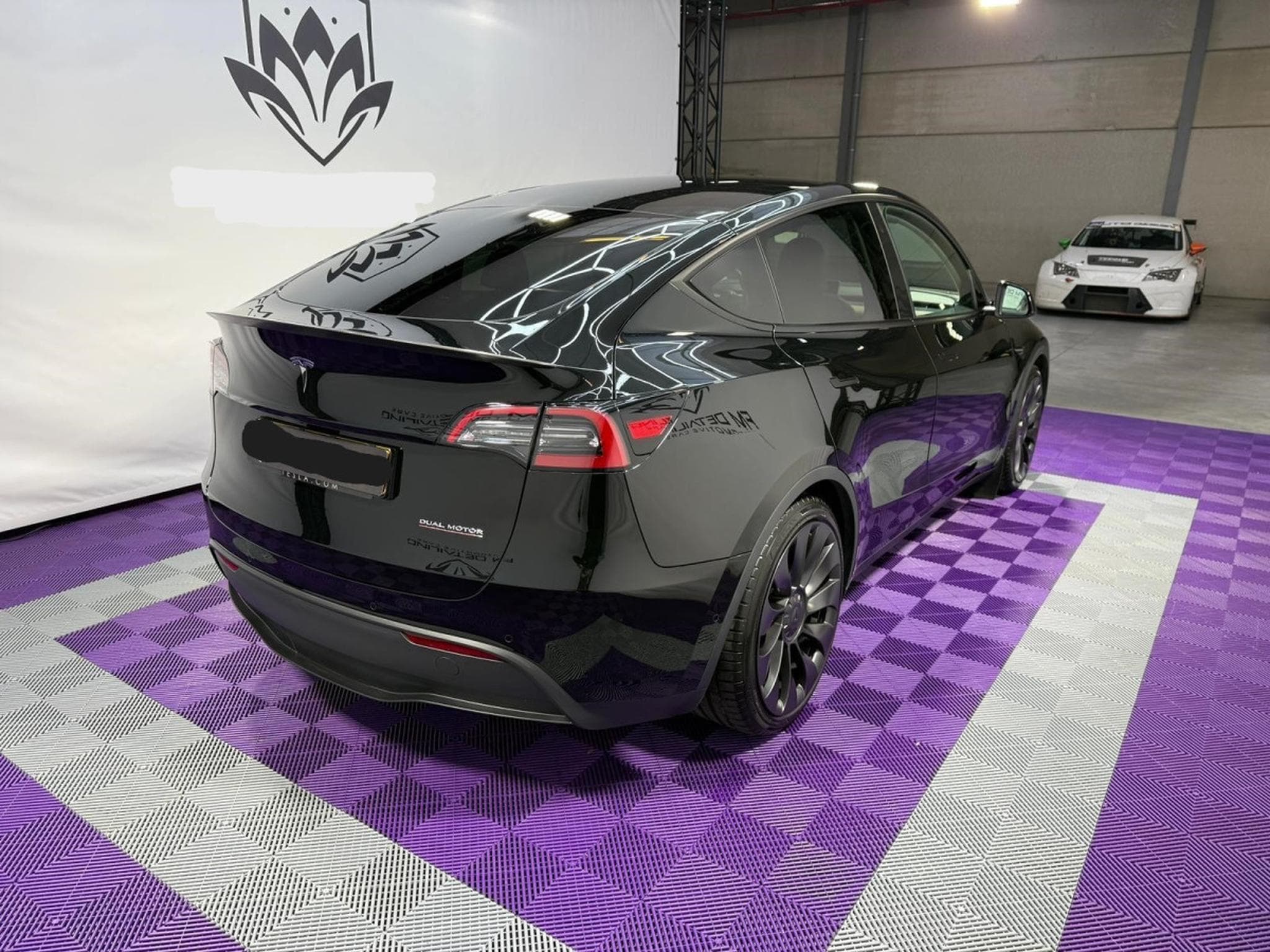 Tesla Model Y 352 GRANDE AUTONOMIE DUAL MOTOR AWD (2022) - Foto 3