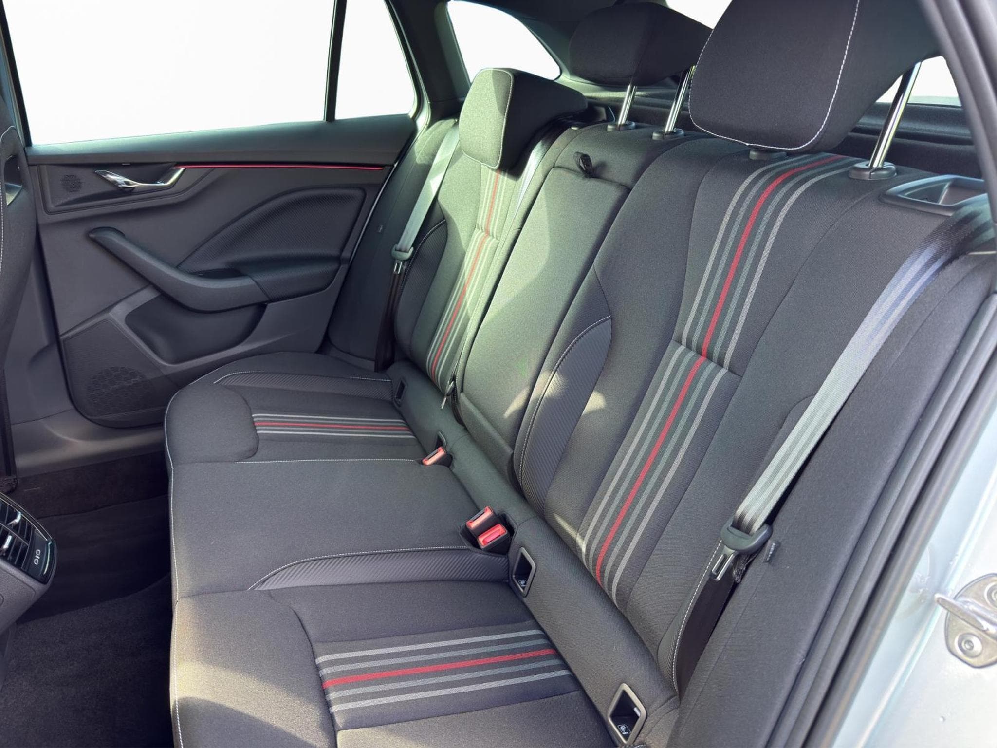 Skoda Scala Monte Carlo (2025) - Foto 11