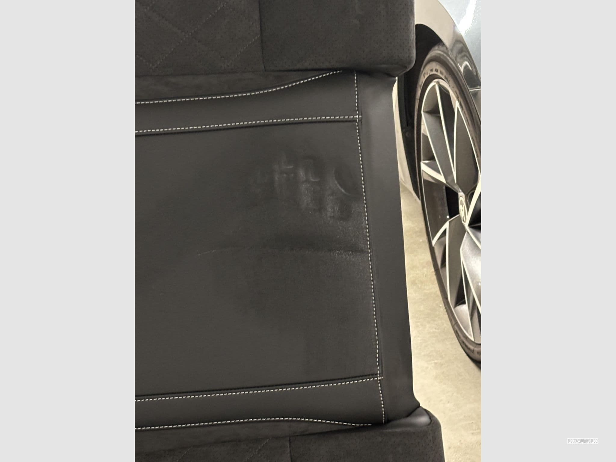 Skoda Superb Sportline (2017) - Photo 10