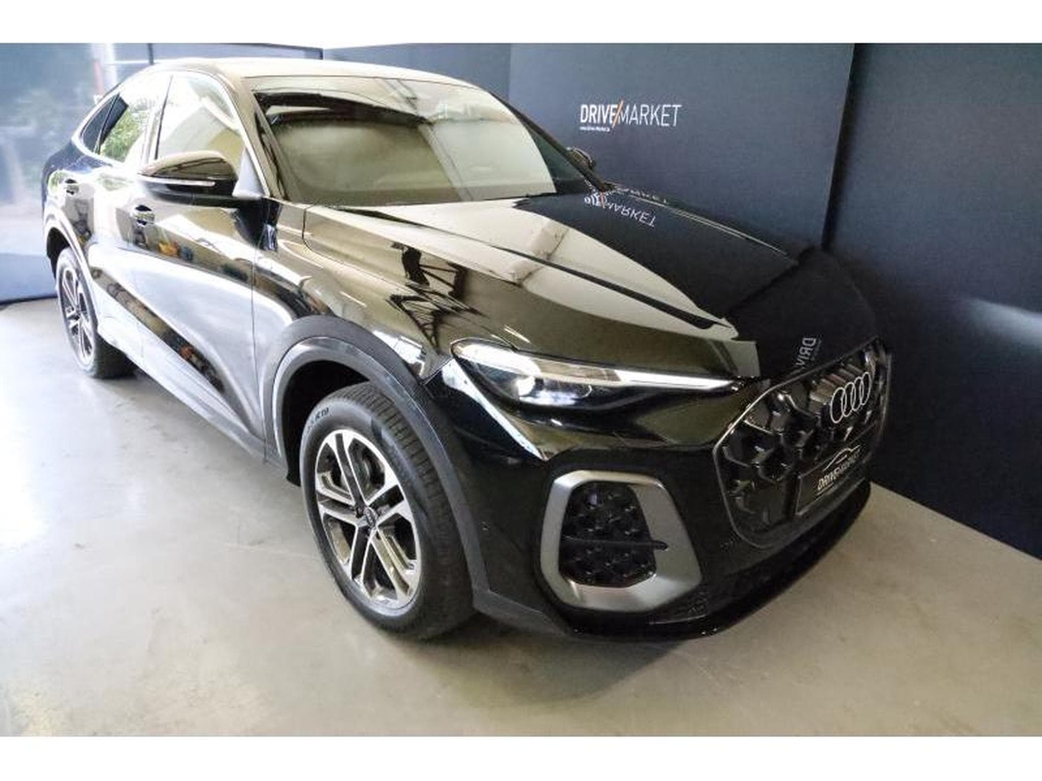 Audi Q5 Sportback S-Line (2025) - Foto 1