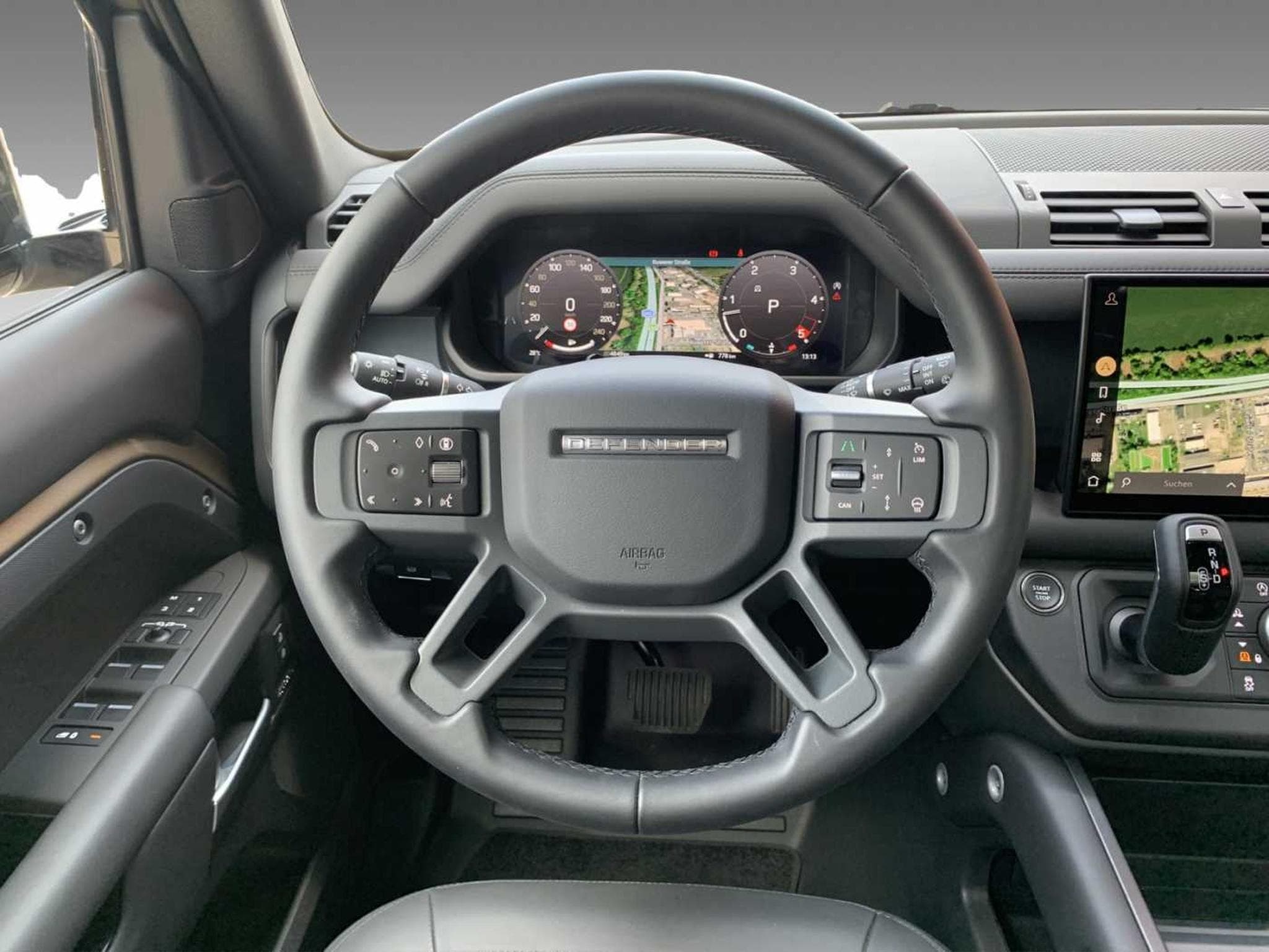 Land-Rover Defender D300 110 X-Dynamic HSE +22 ZOLL +MATT +AHK +BLACK PACK (2025) - Photo 10