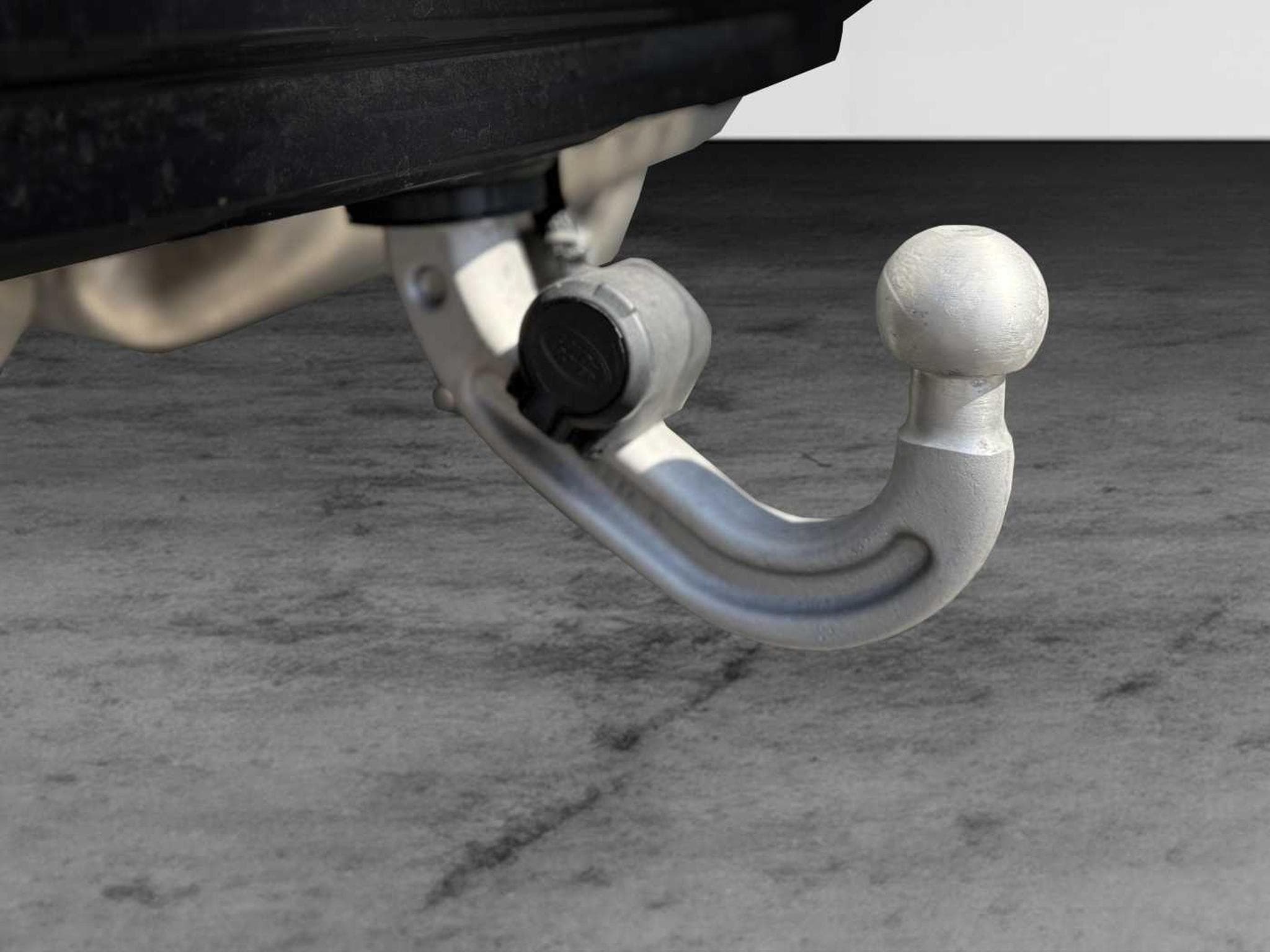 Land-Rover Defender D300 110 X-Dynamic HSE +22 ZOLL +MATT +AHK +BLACK PACK (2025) - Photo 18