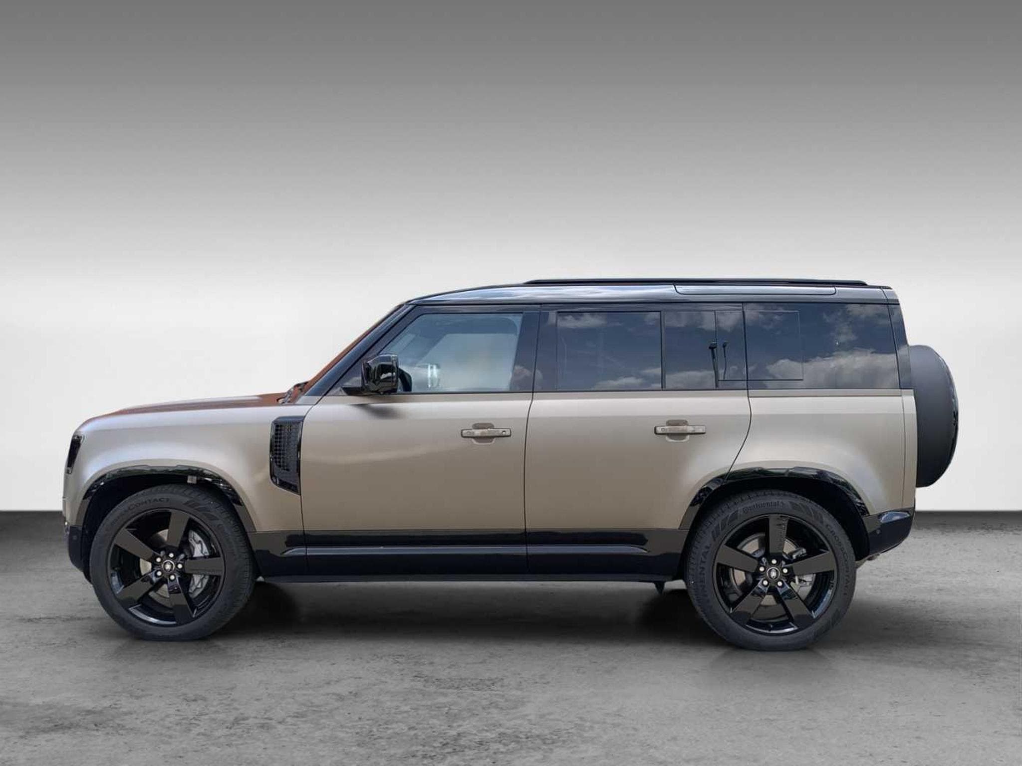 Land-Rover Defender D300 110 X-Dynamic HSE +22 ZOLL +MATT +AHK +BLACK PACK (2025) - Photo 3